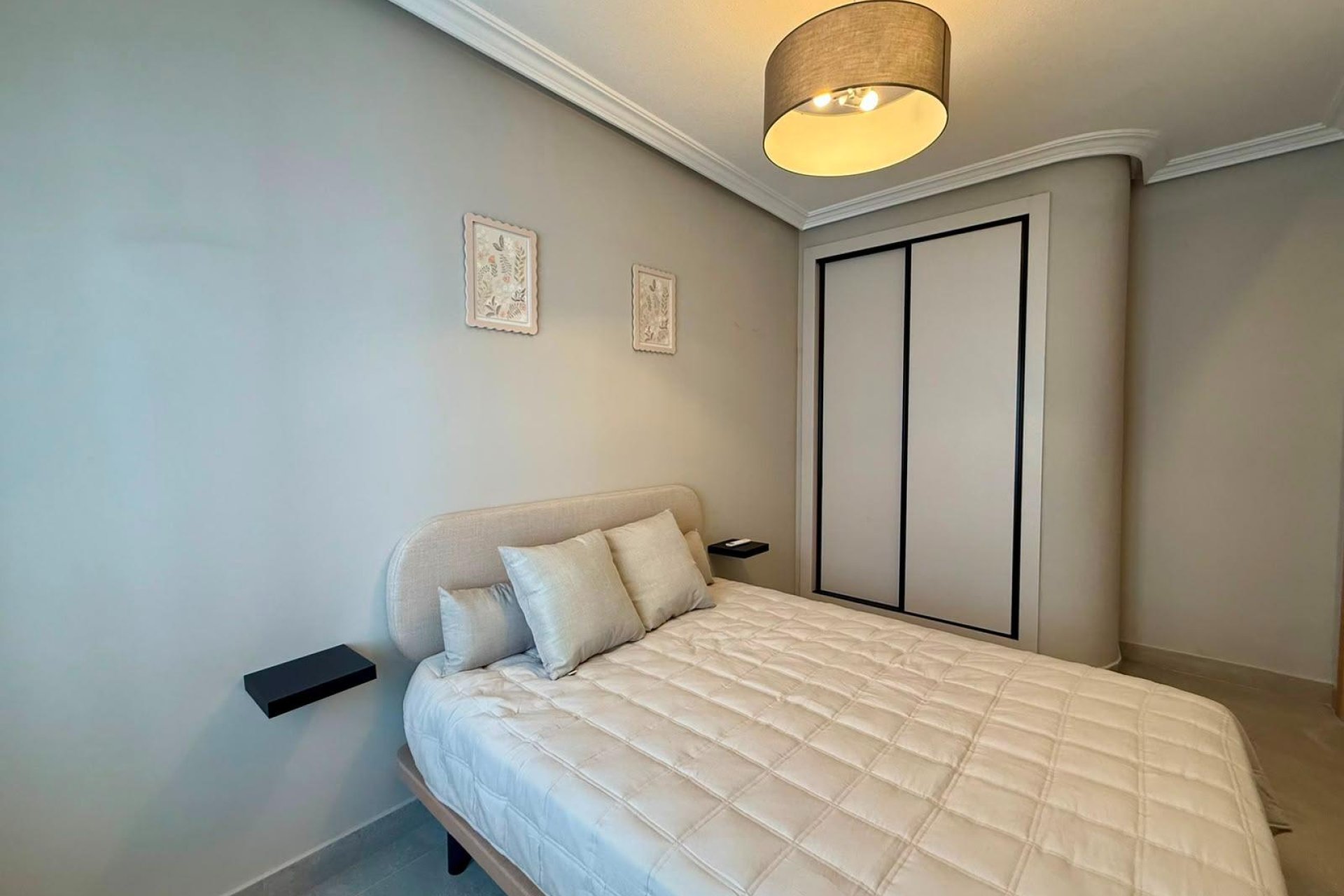 Használt Ingatlanok - Apartman -
Torrevieja - Playa del Cura