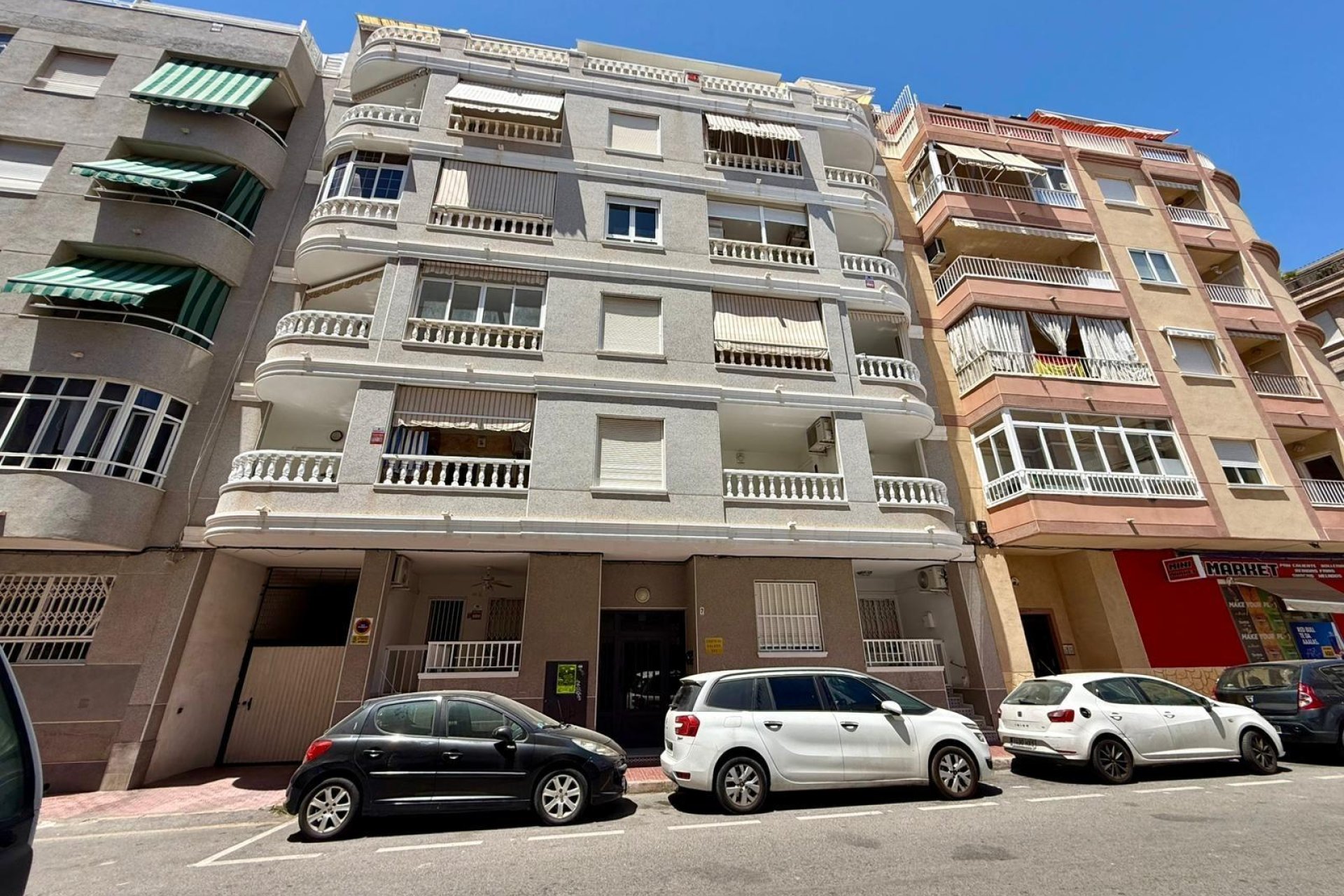 Használt Ingatlanok - Apartman -
Torrevieja - Playa del Cura