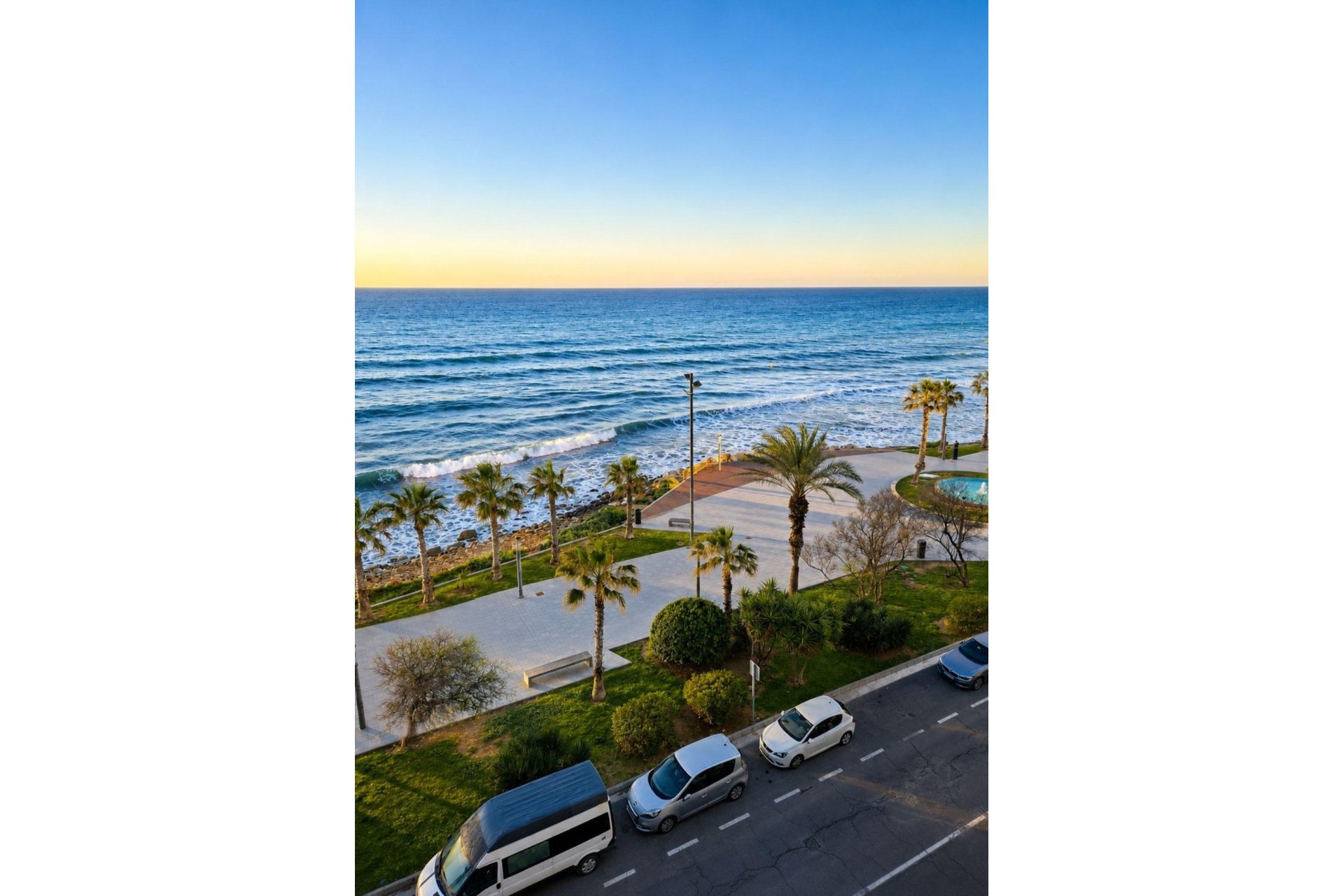 Használt Ingatlanok - Apartman -
Torrevieja - Playa del Cura
