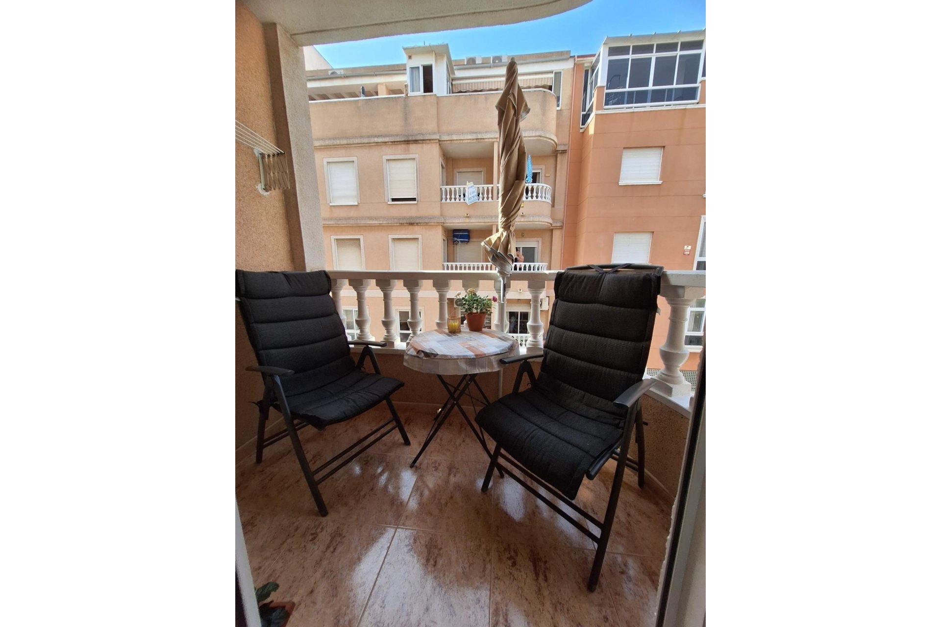Használt Ingatlanok - Apartman -
Torrevieja - Playa del Cura