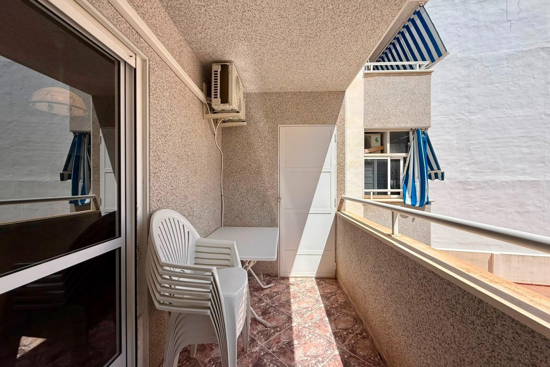 Használt Ingatlanok - Apartman -
Torrevieja - Playa del Cura