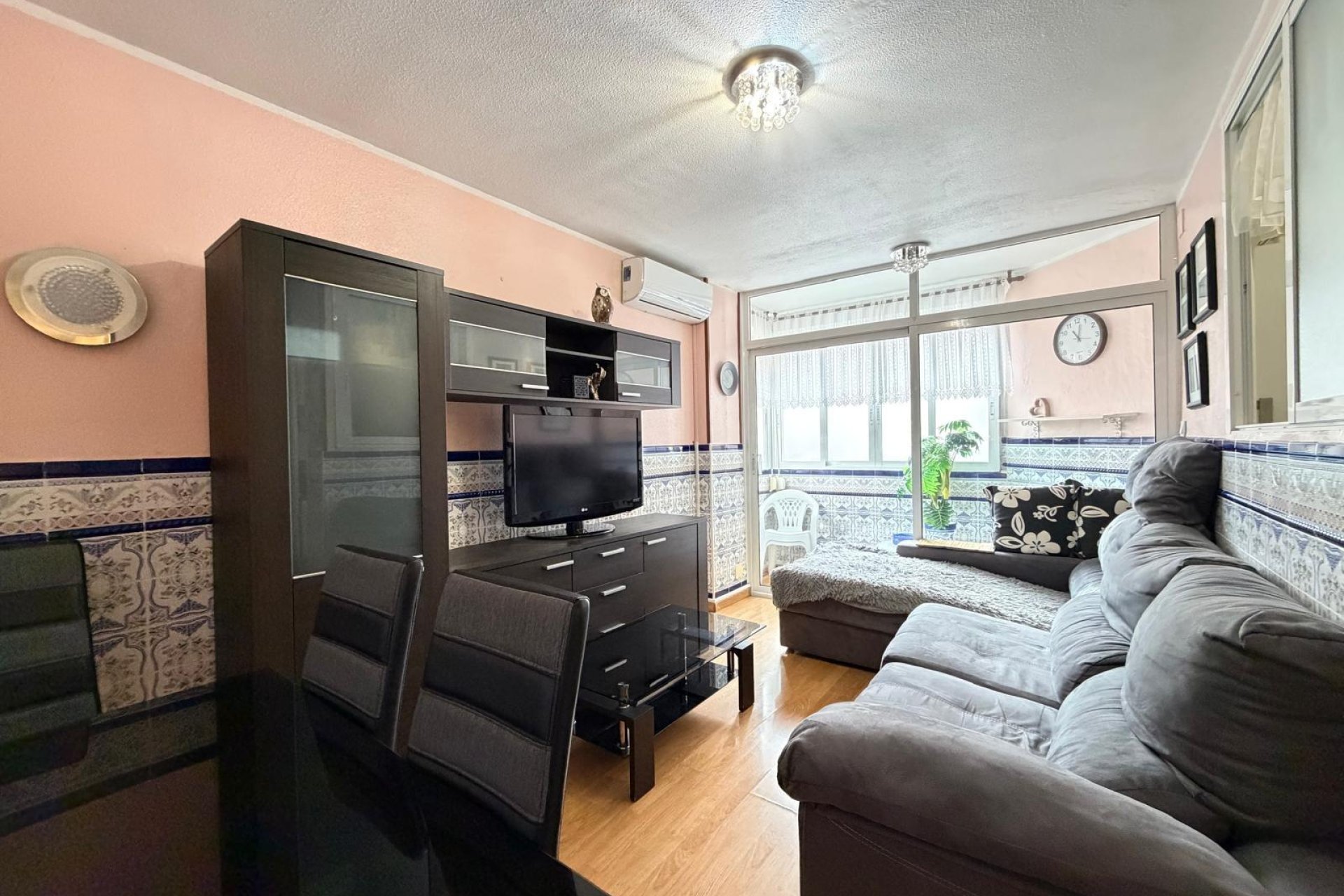 Használt Ingatlanok - Apartman -
Torrevieja - Playa del Cura