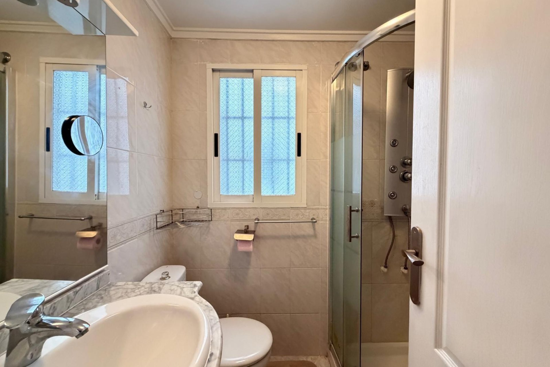 Használt Ingatlanok - Apartman -
Torrevieja - Playa del Cura