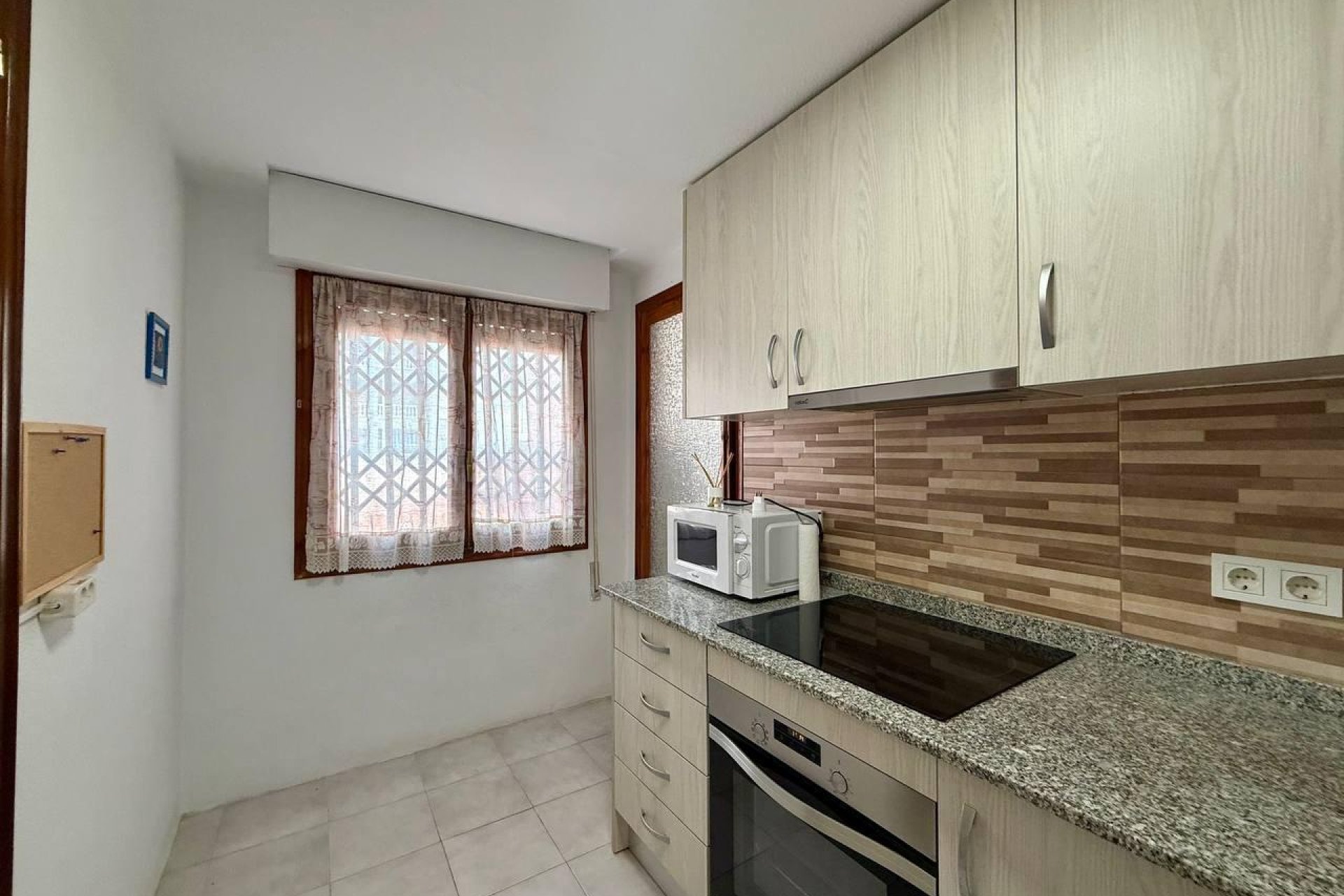 Használt Ingatlanok - Apartman -
Torrevieja - Playa del Cura