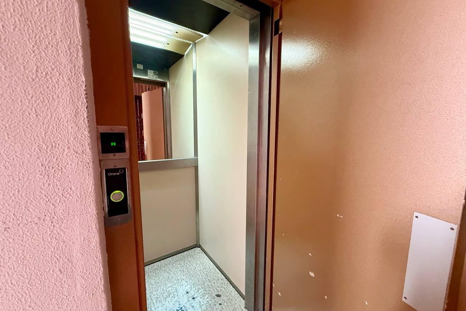 Használt Ingatlanok - Apartman -
Torrevieja - Playa del Cura