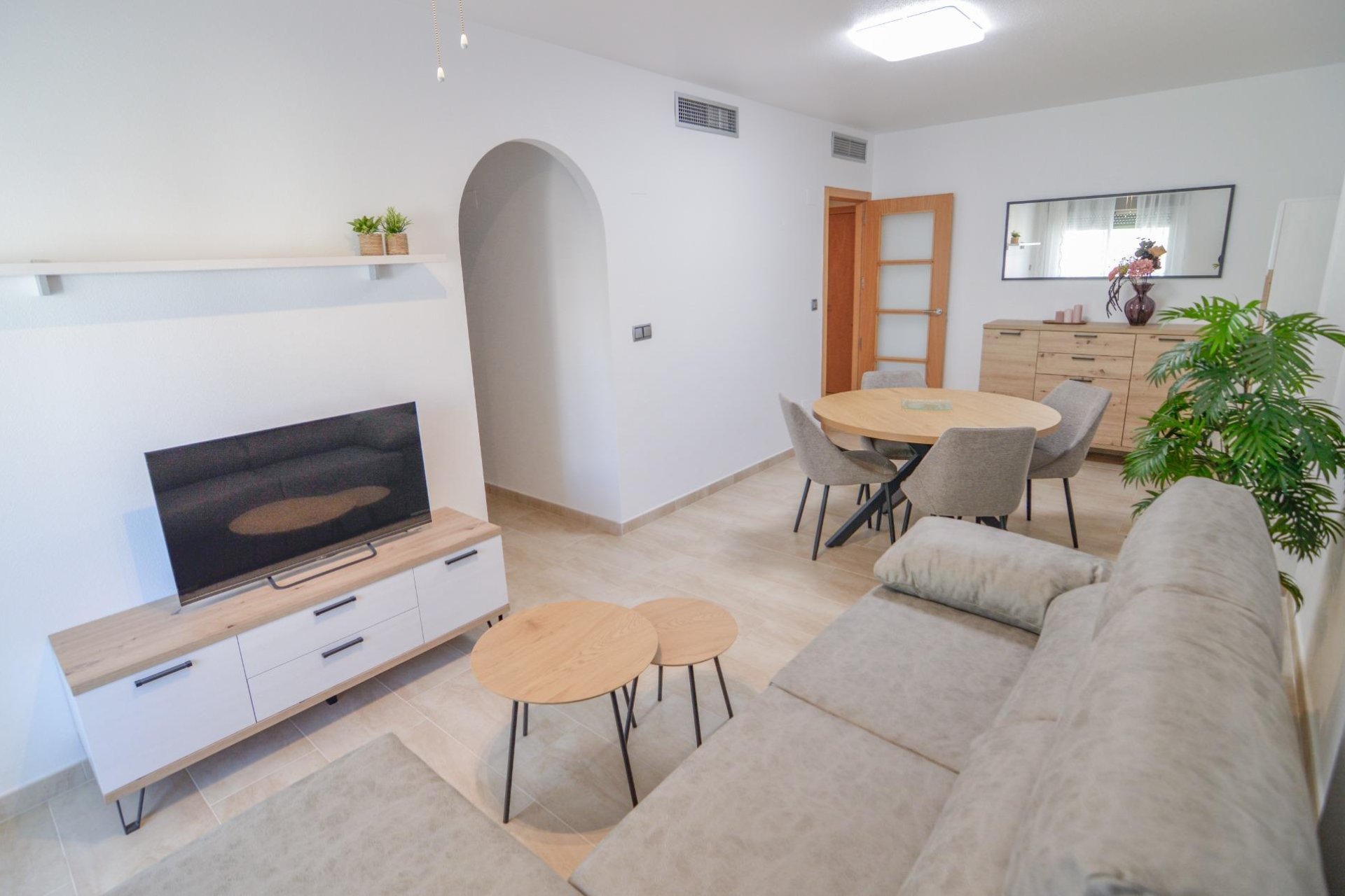 Használt Ingatlanok - Apartman -
Torrevieja - Playa del Cura