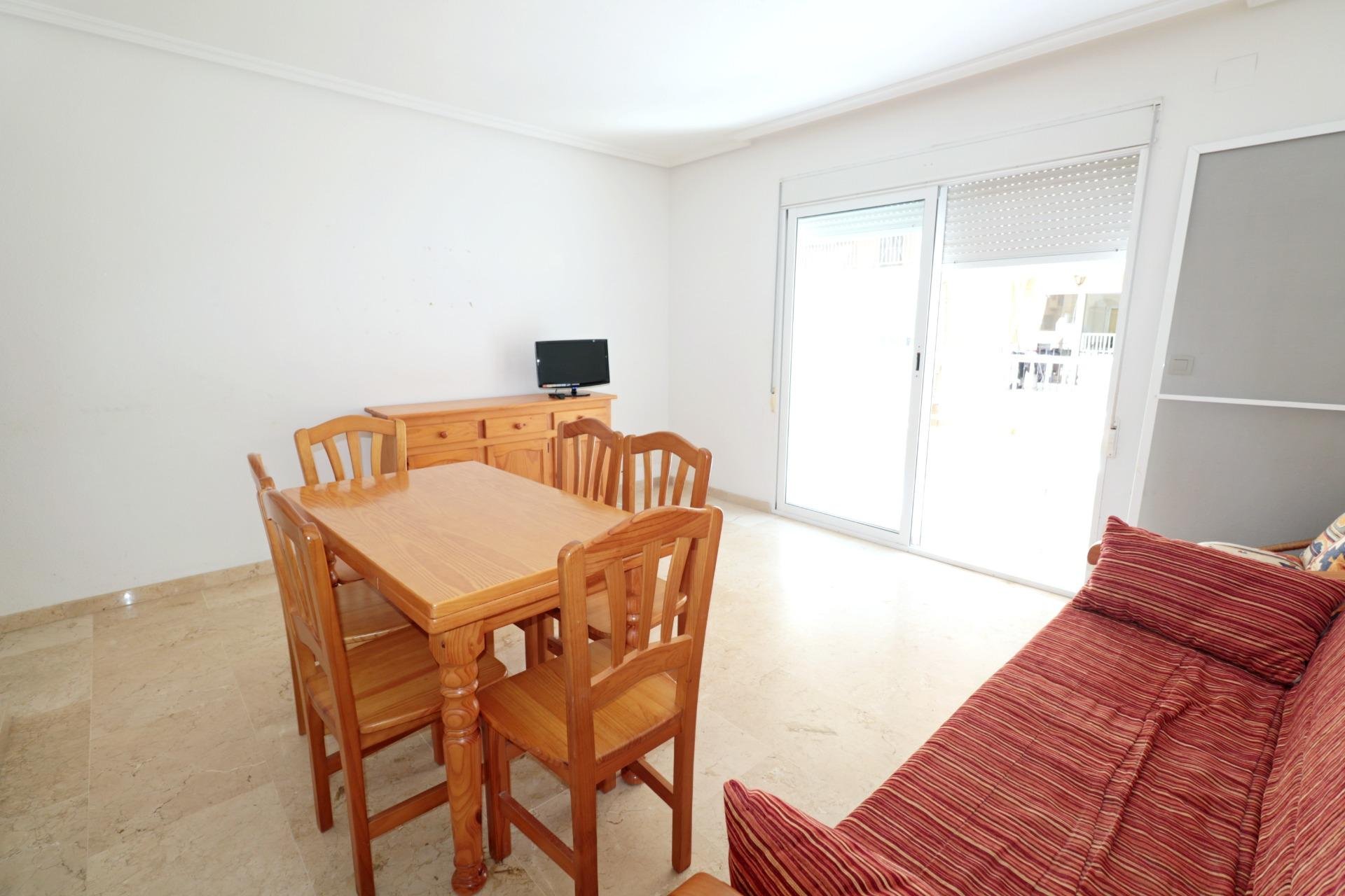 Használt Ingatlanok - Apartman -
Torrevieja - Playa del Cura