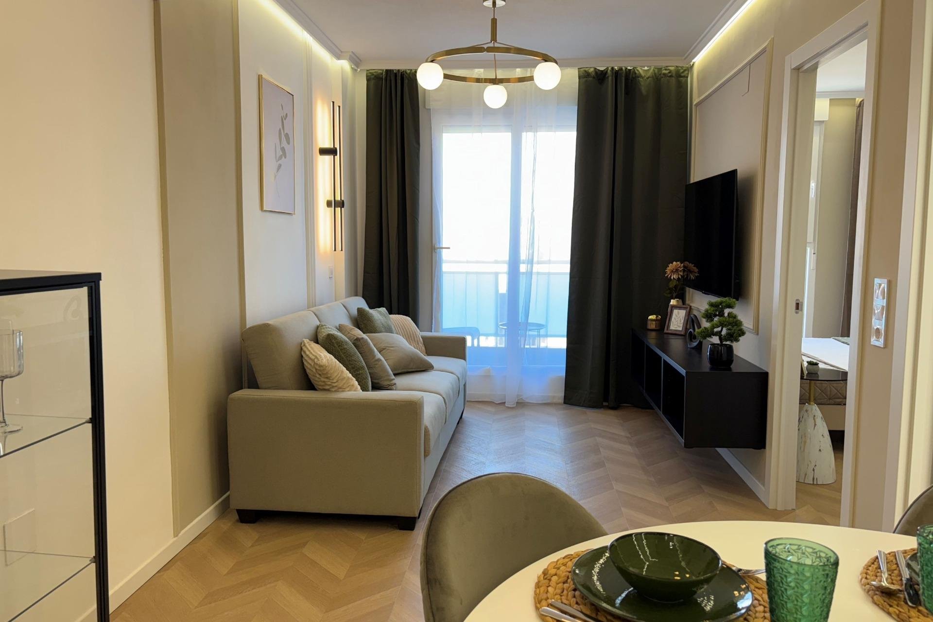 Használt Ingatlanok - Apartman -
Torrevieja - Playa del Cura