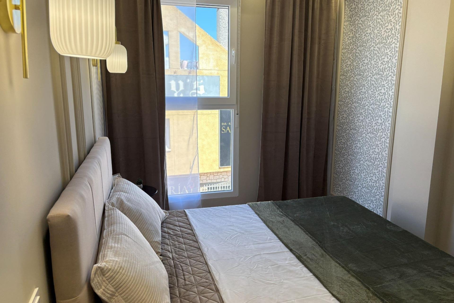 Használt Ingatlanok - Apartman -
Torrevieja - Playa del Cura