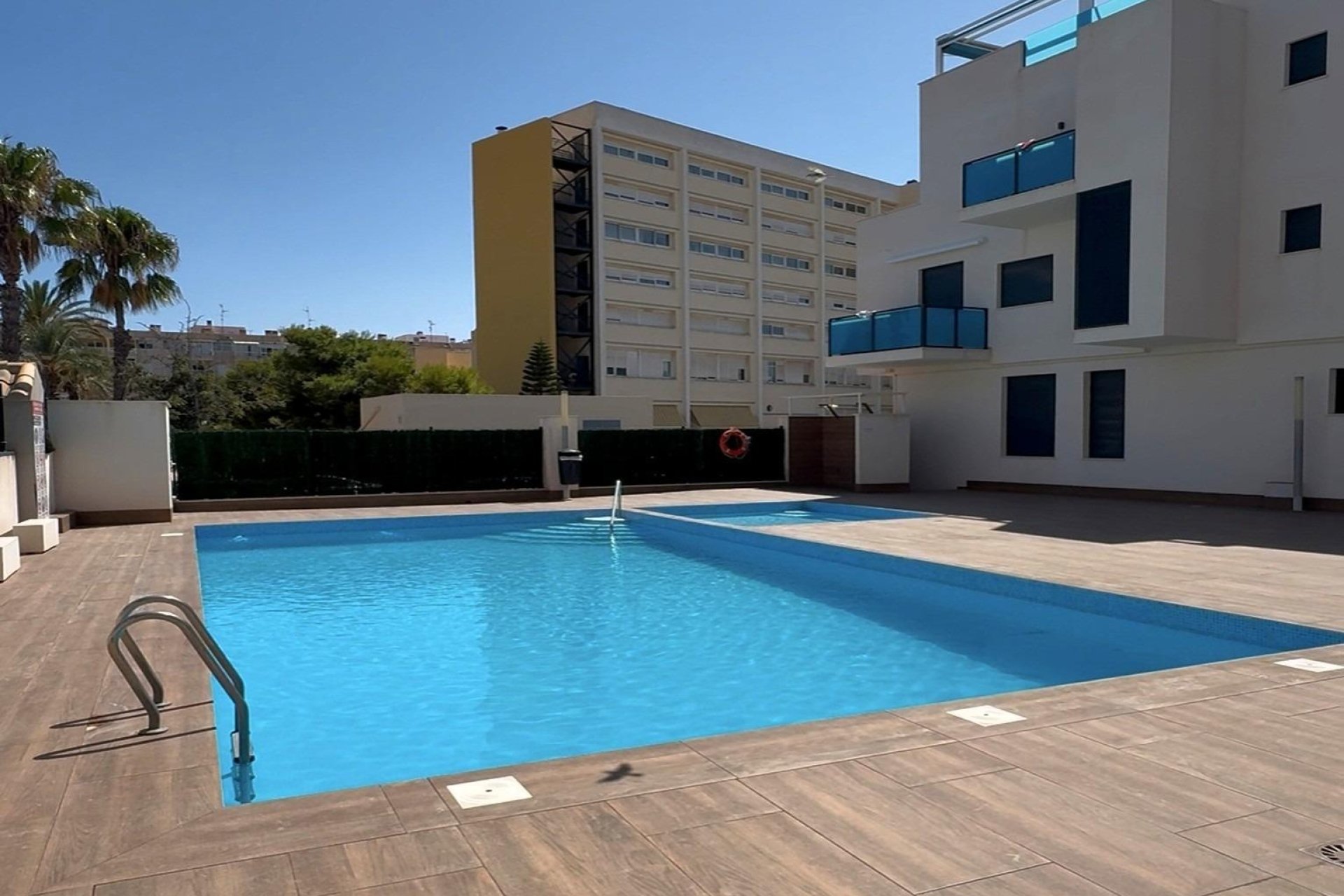 Használt Ingatlanok - Apartman -
Torrevieja - Playa del Cura