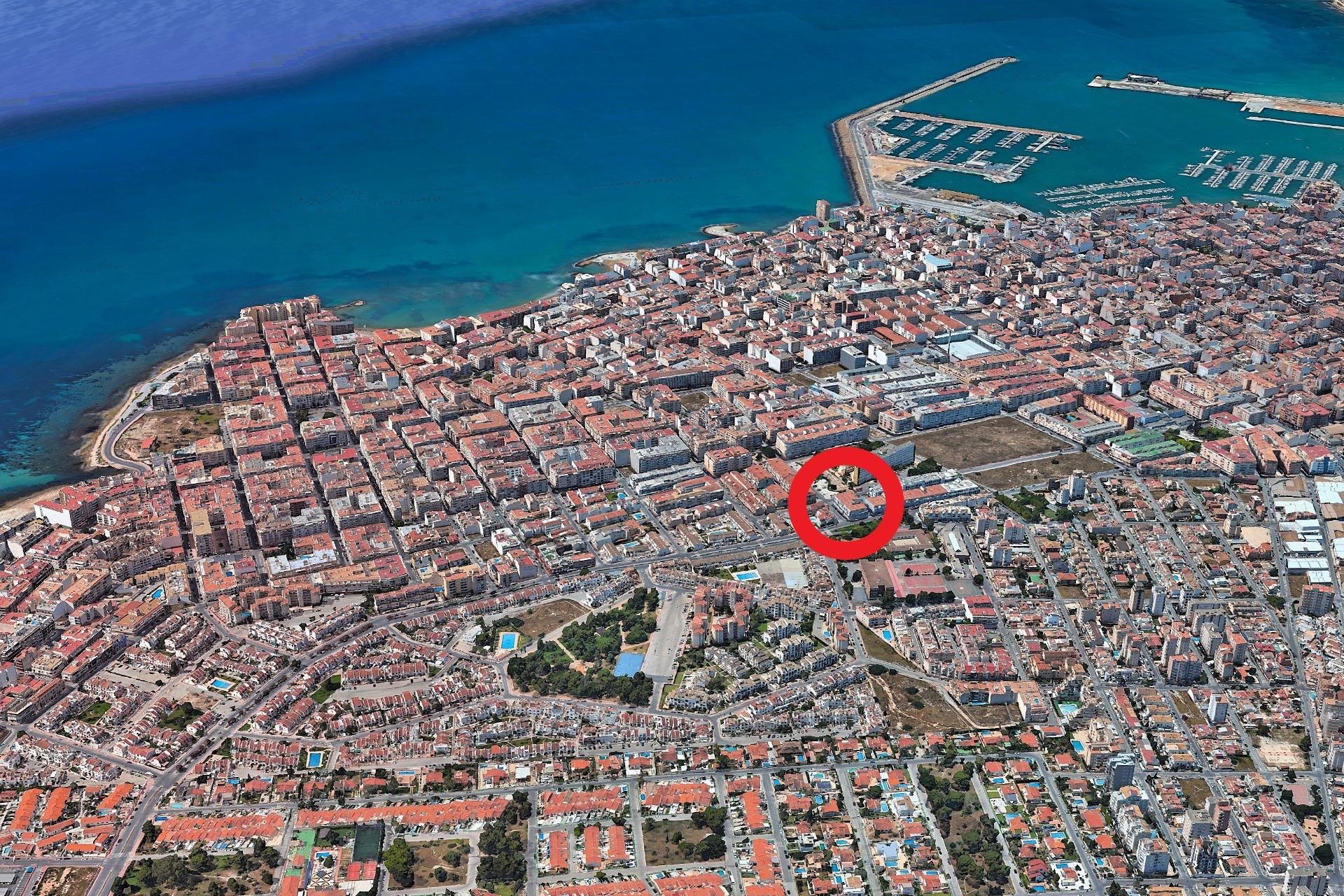 Használt Ingatlanok - Apartman -
Torrevieja - Playa del Cura