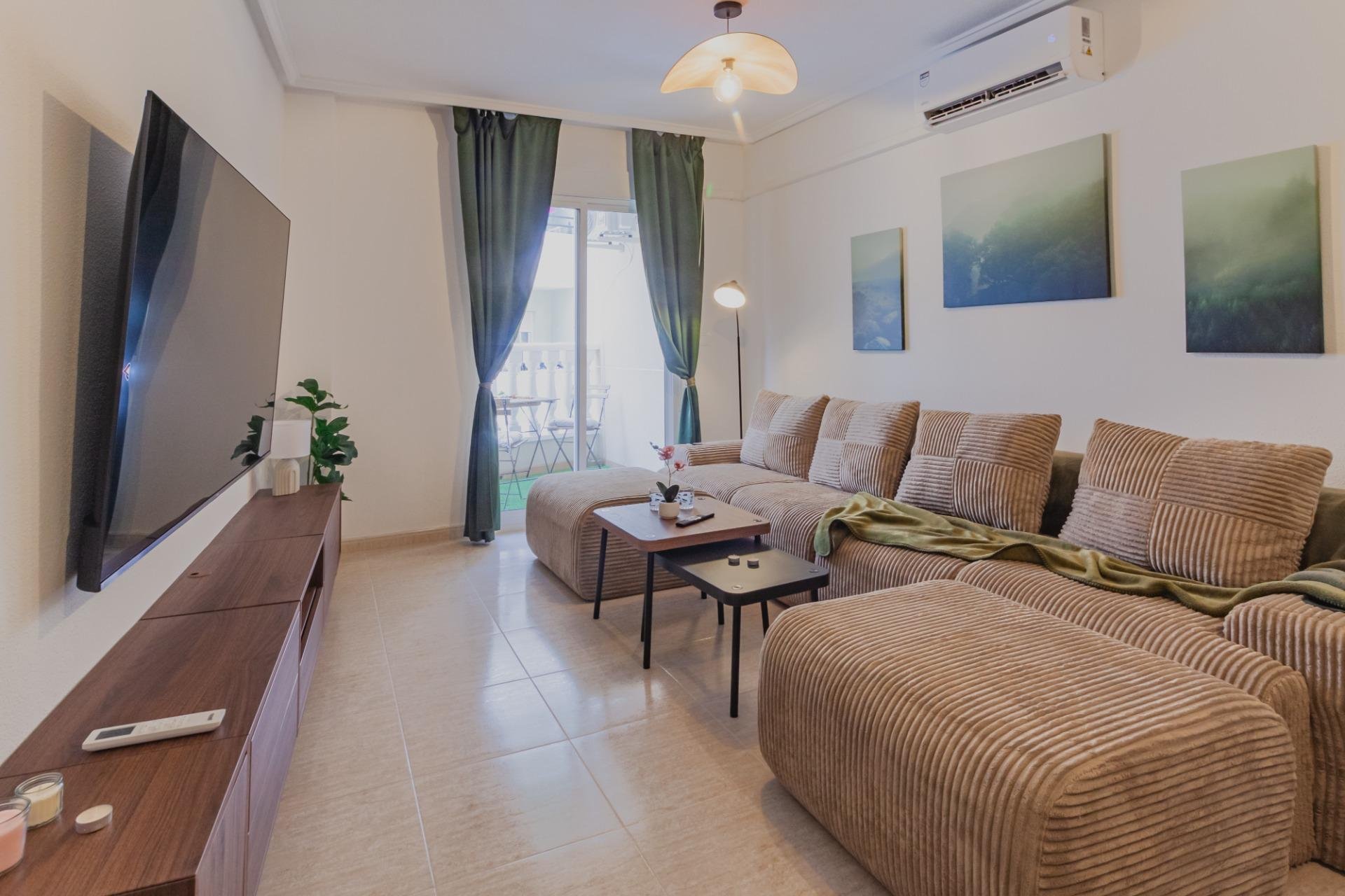 Használt Ingatlanok - Apartman -
Torrevieja - Playa del Cura