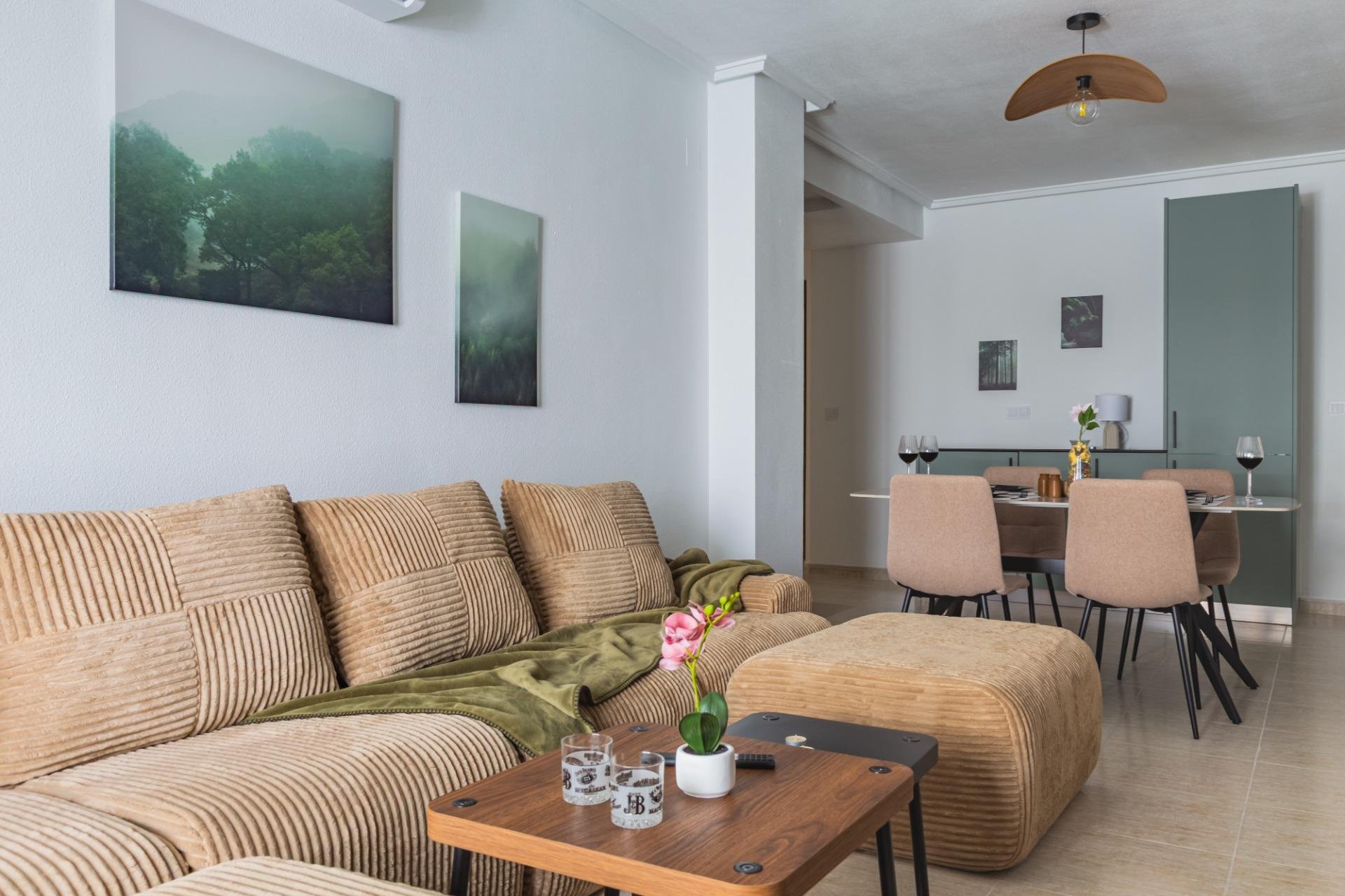 Használt Ingatlanok - Apartman -
Torrevieja - Playa del Cura