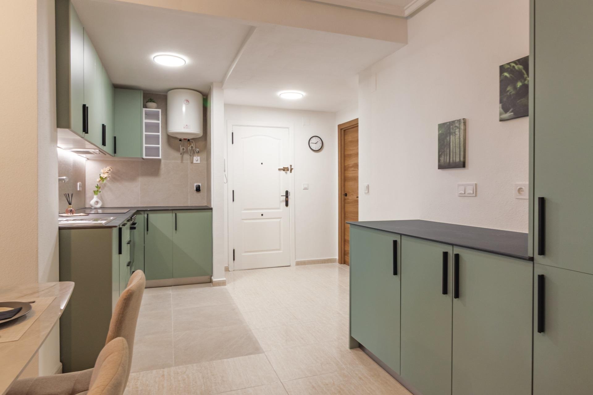 Használt Ingatlanok - Apartman -
Torrevieja - Playa del Cura