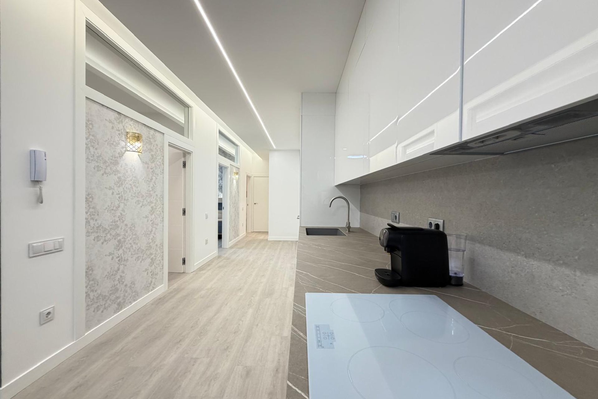 Használt Ingatlanok - Apartman -
Torrevieja - Playa del Cura