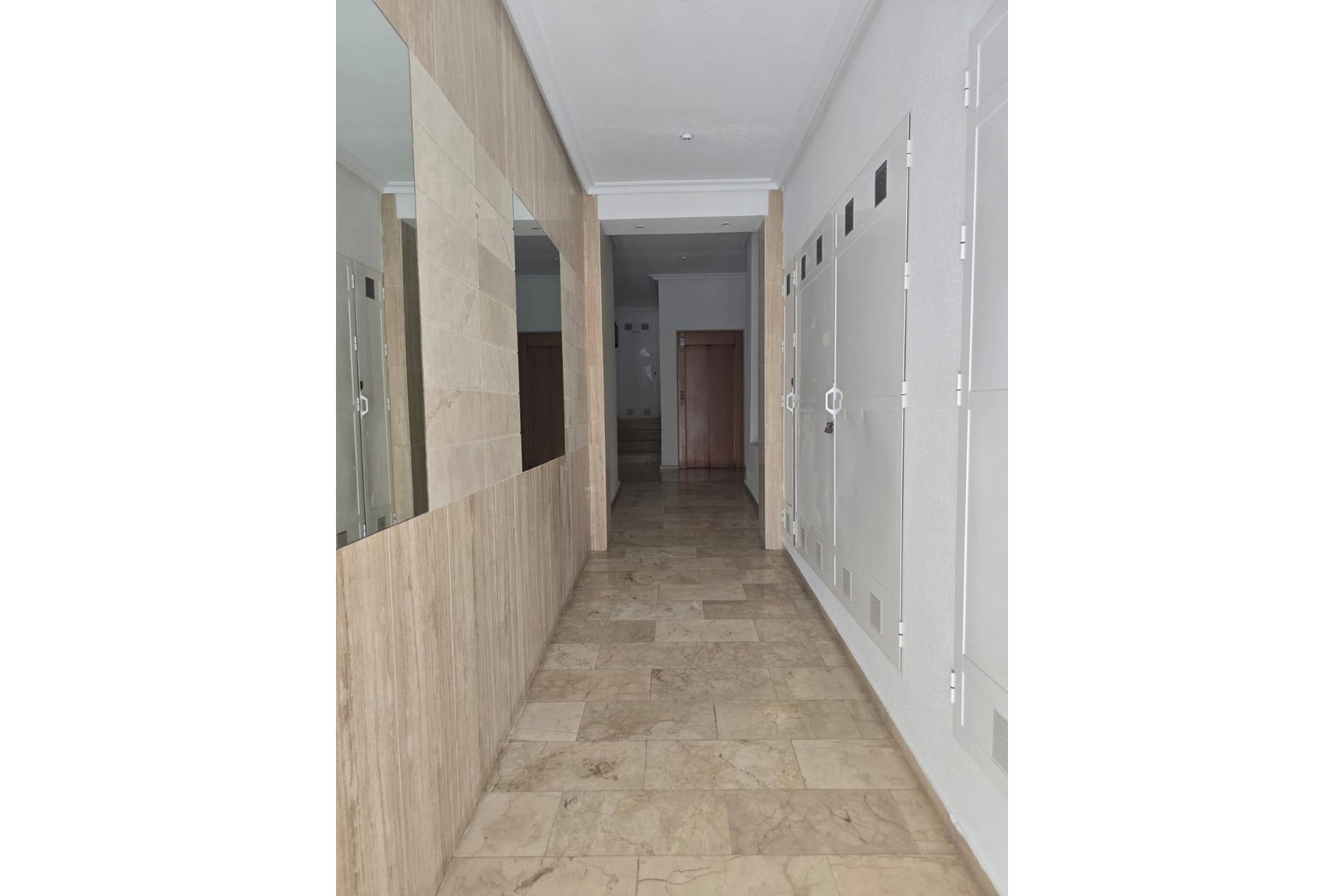 Használt Ingatlanok - Apartman -
Torrevieja - Playa del Cura