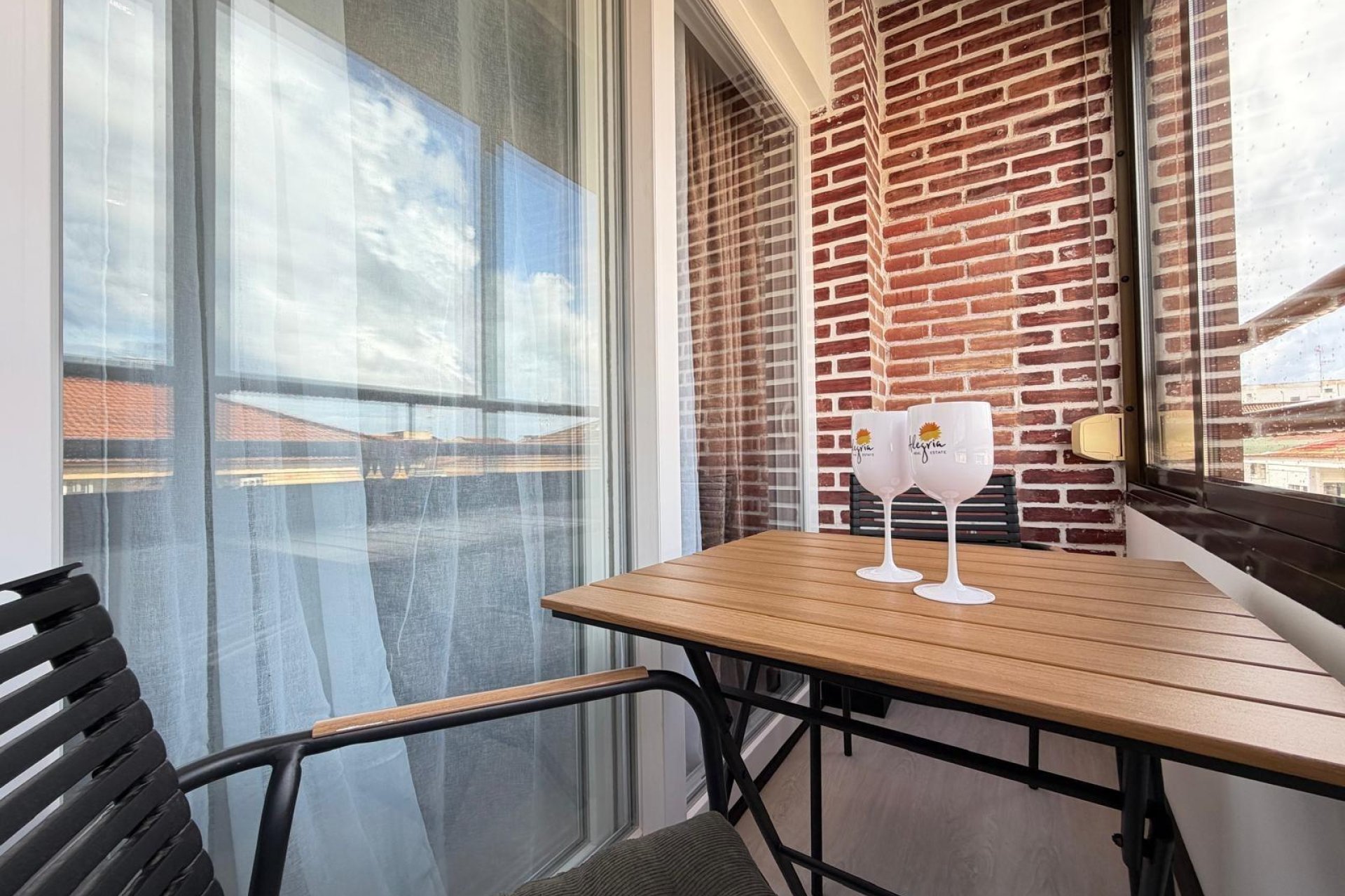 Használt Ingatlanok - Apartman -
Torrevieja - Playa del Cura