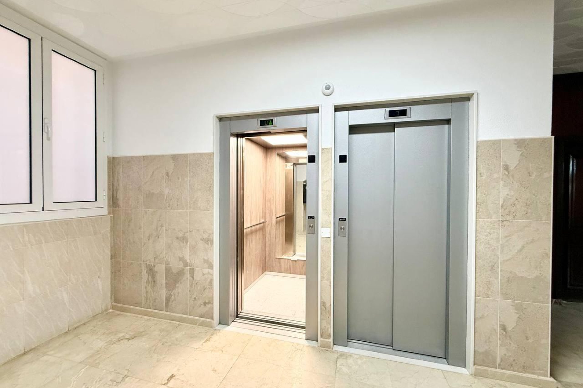 Használt Ingatlanok - Apartman -
Torrevieja - Playa del Cura