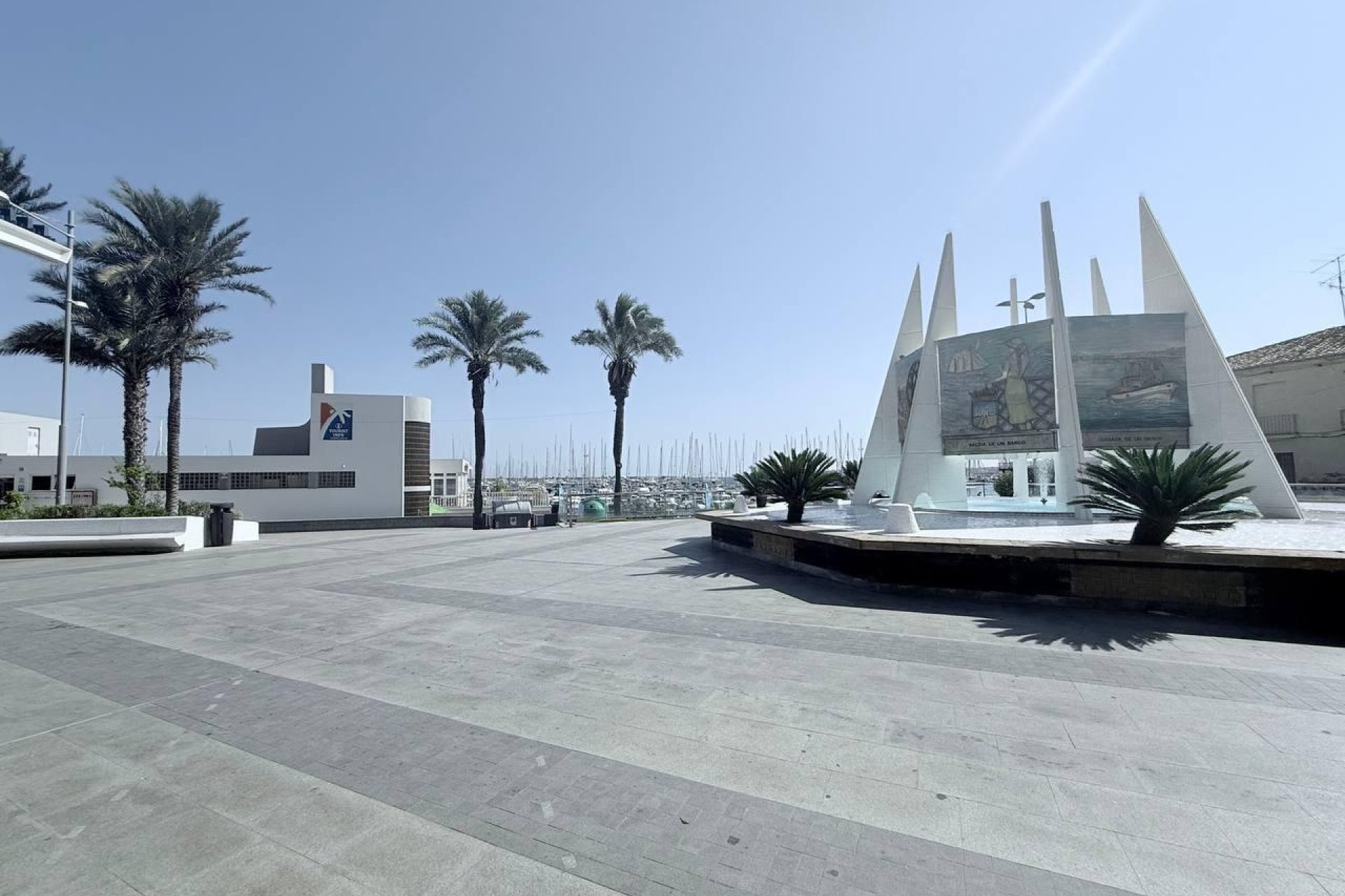 Használt Ingatlanok - Apartman -
Torrevieja - Puerto