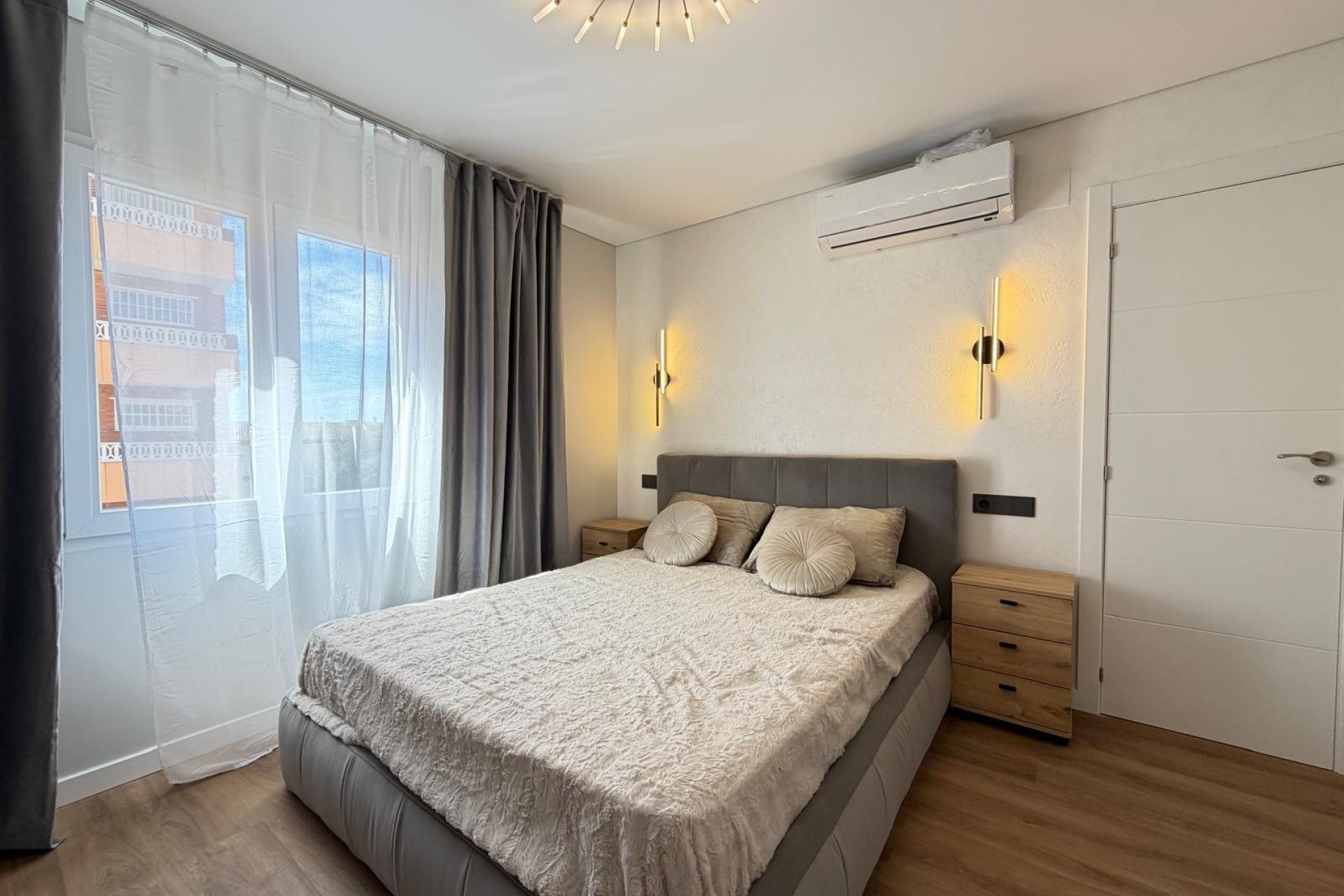 Használt Ingatlanok - Apartman -
Torrevieja - Punta Prima