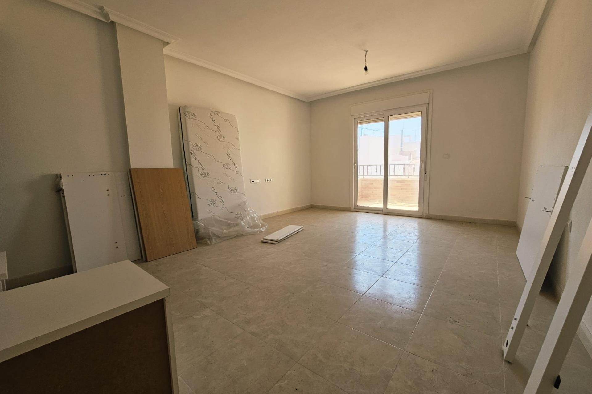 Használt Ingatlanok - Apartman -
Torrevieja
