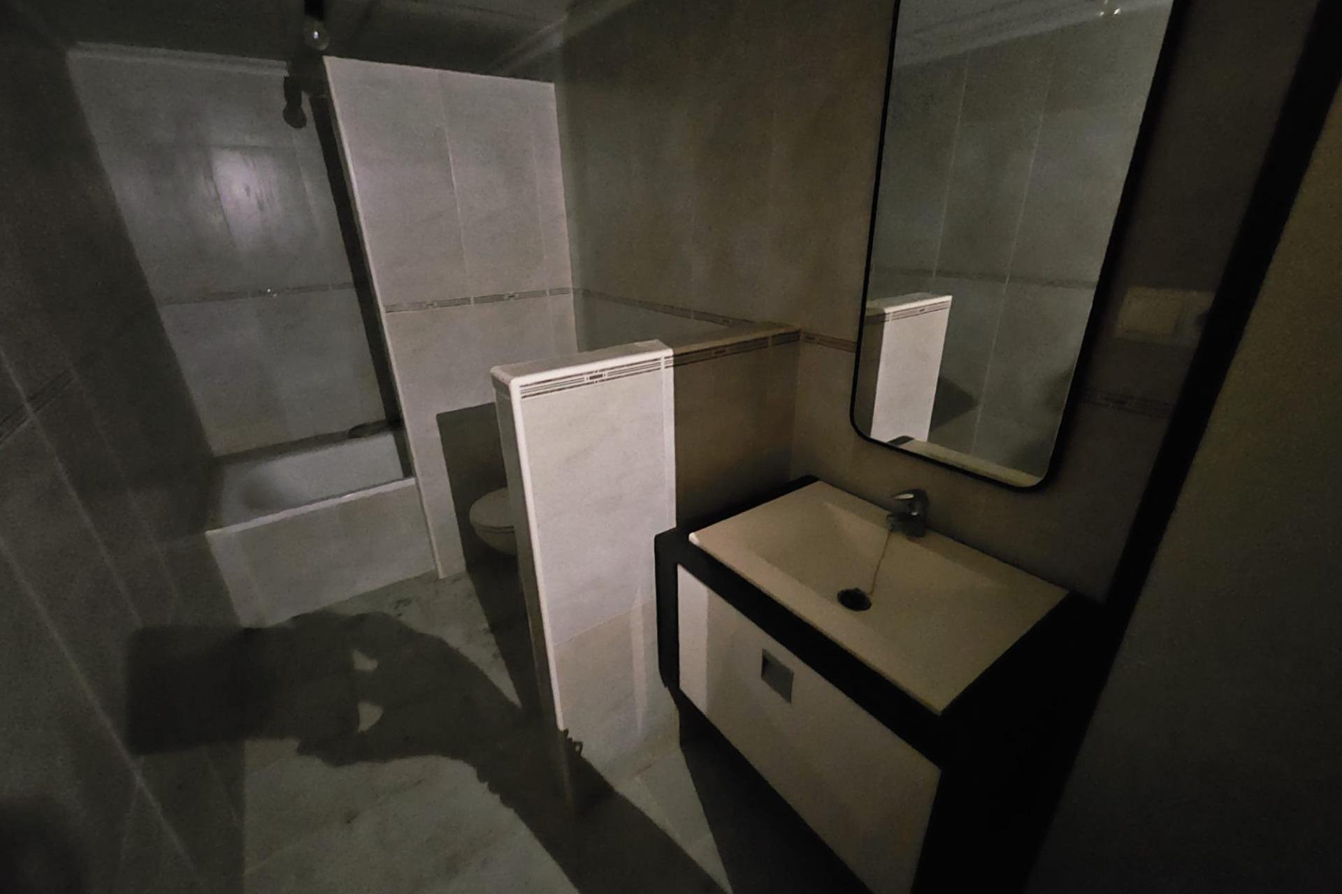 Használt Ingatlanok - Apartman -
Torrevieja