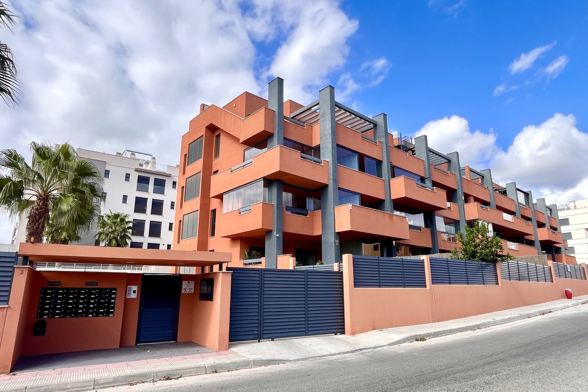 Használt Ingatlanok - Apartman -
Villamartin - Costa Blanca