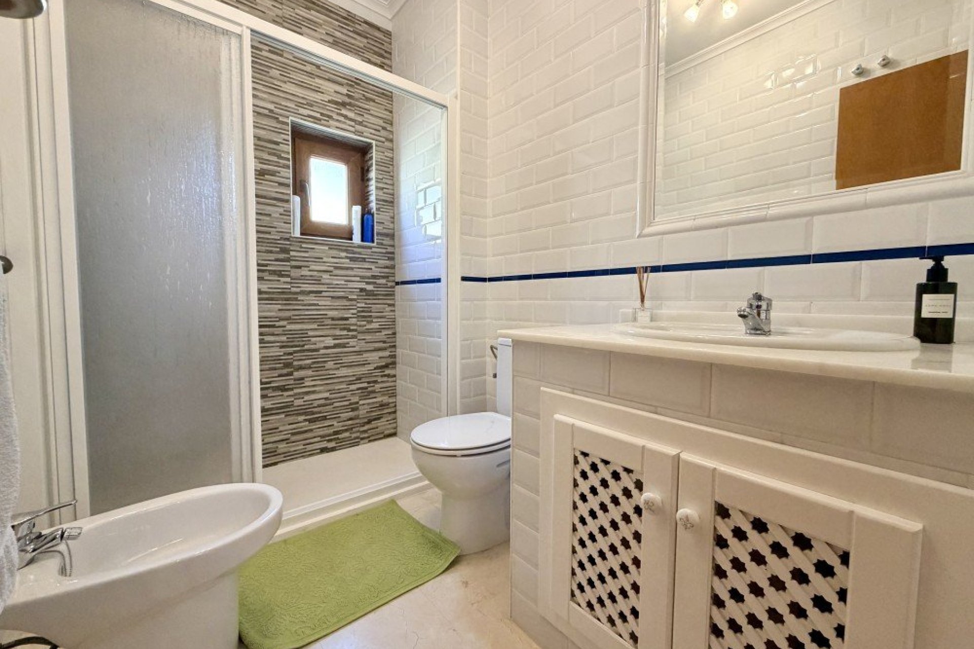 Használt Ingatlanok - Bungaló -
Algorfa - Inland