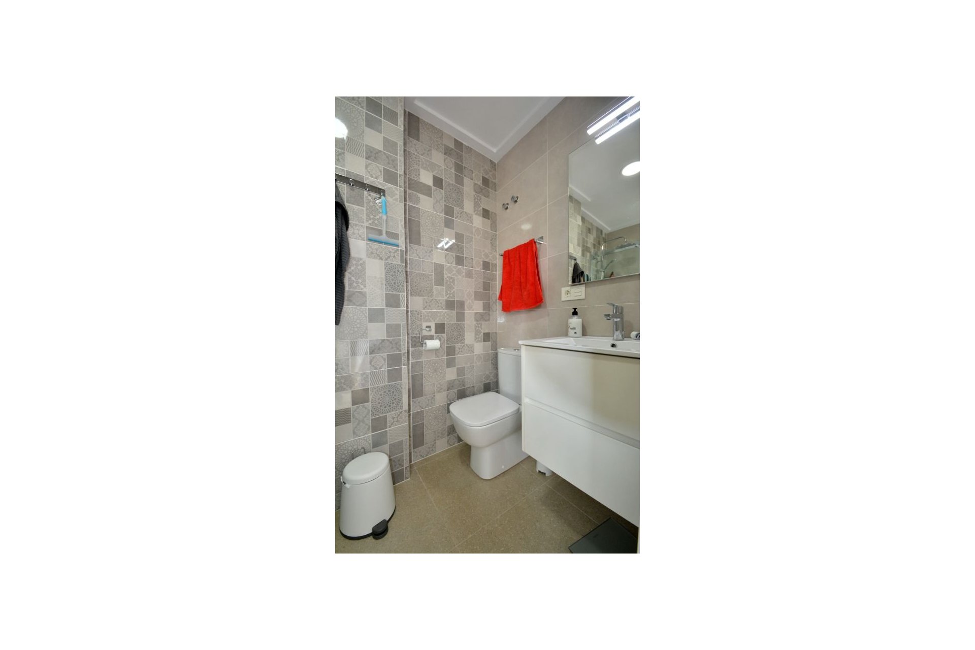 Használt Ingatlanok - Bungaló -
Guardamar del Segura - Costa Blanca