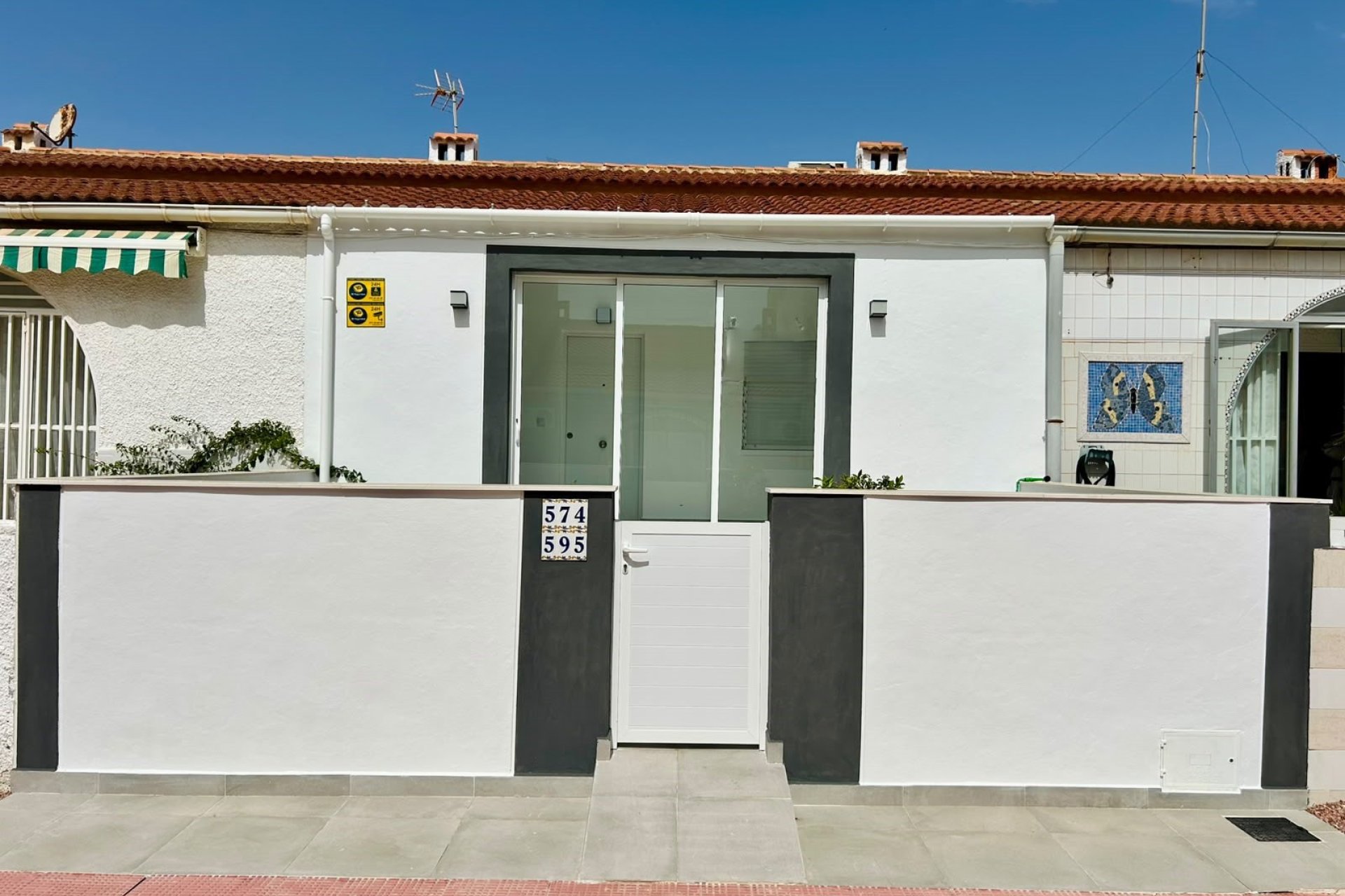 Használt Ingatlanok - Bungaló -
La Siesta - Costa Blanca