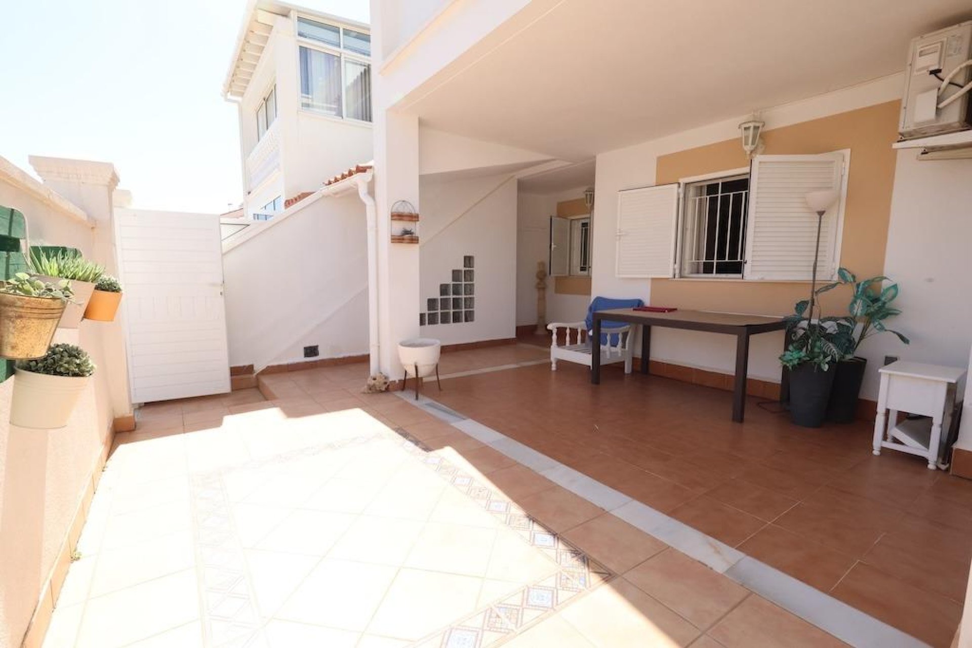Használt Ingatlanok - Bungaló -
Orihuela Costa - Costa Blanca