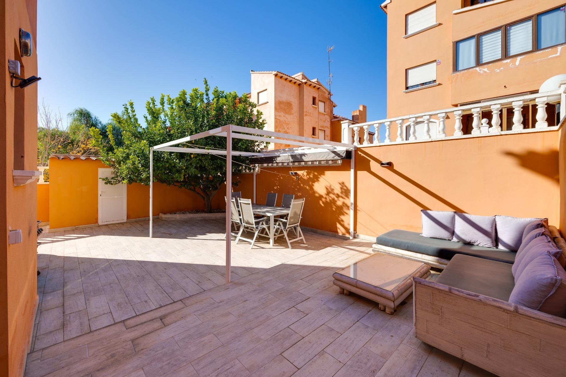Használt Ingatlanok - Bungaló -
Torrevieja - Aguas Nuevas