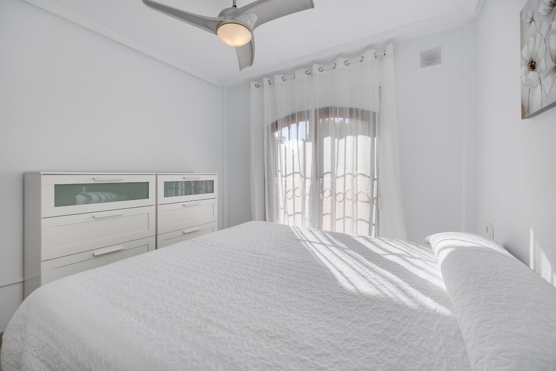 Használt Ingatlanok - Bungaló -
Torrevieja - Aguas Nuevas