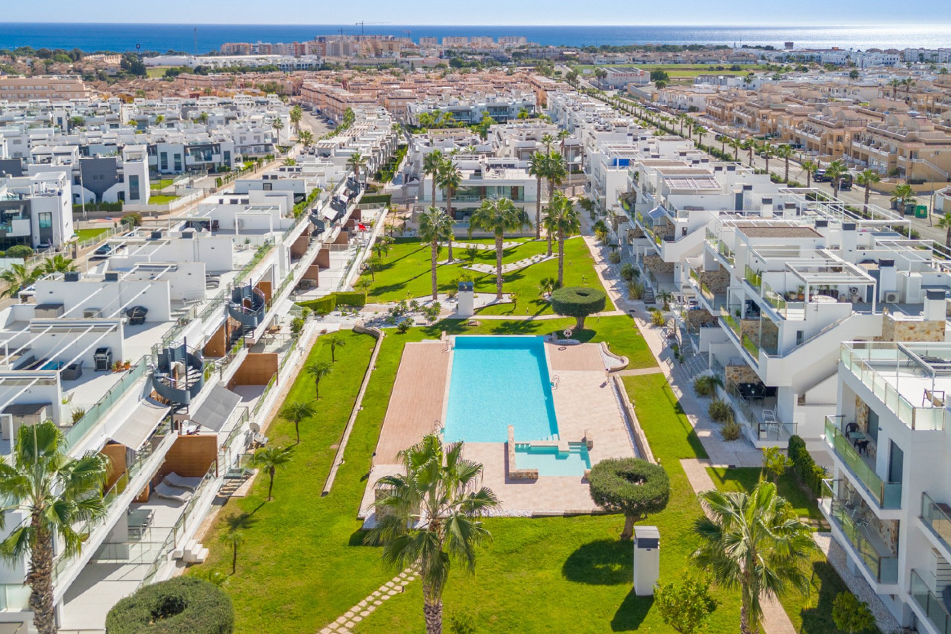 Használt Ingatlanok - Bungaló -
Torrevieja - Costa Blanca