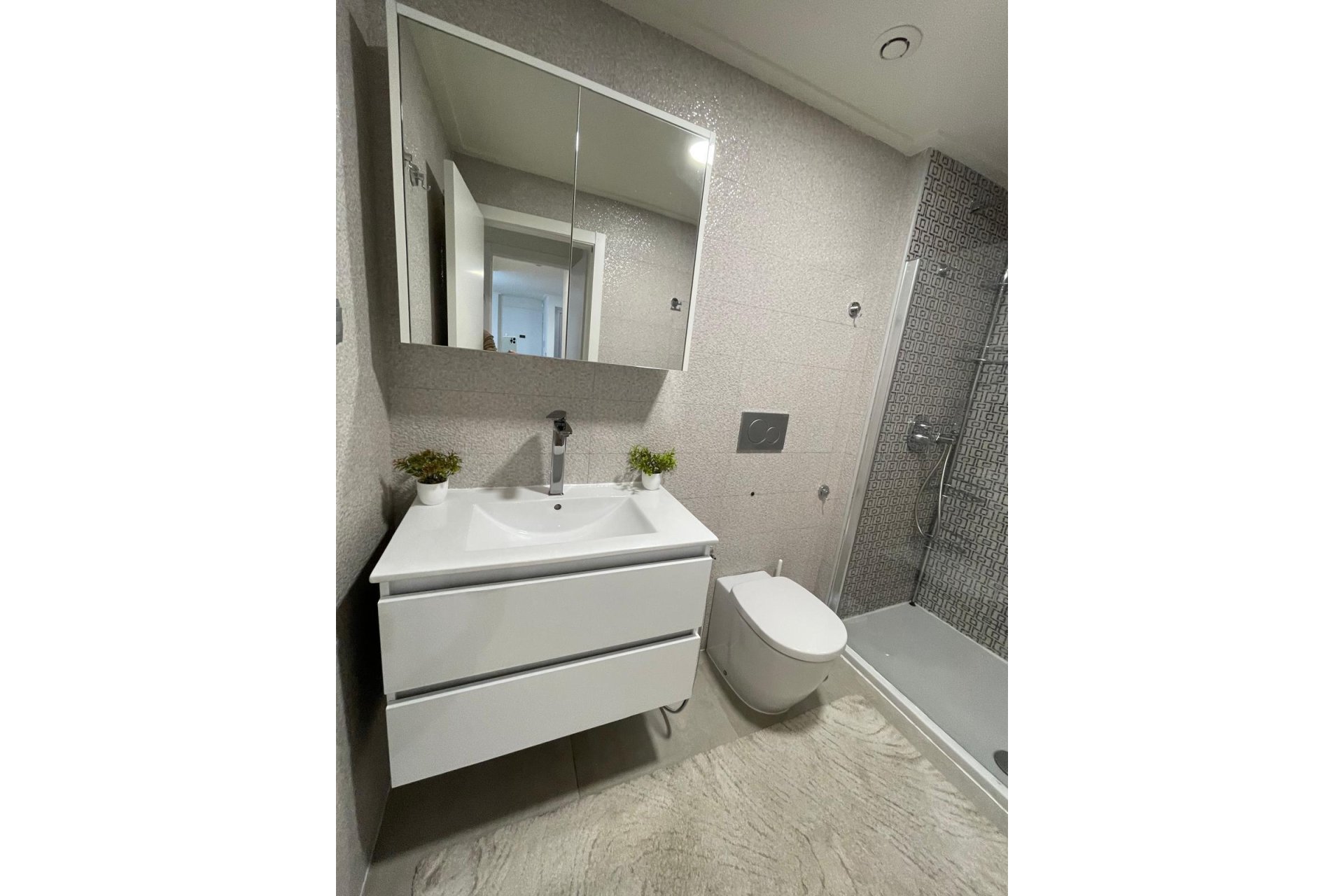 Használt Ingatlanok - Bungaló -
Torrevieja - Costa Blanca