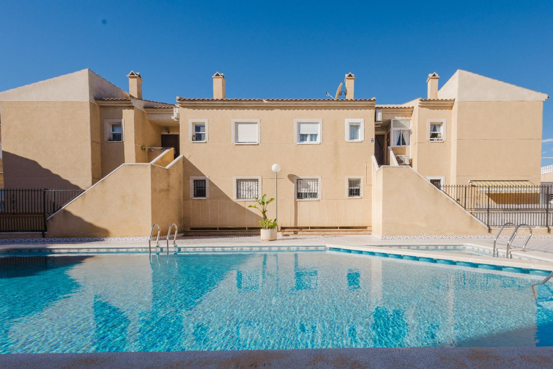 Használt Ingatlanok - Bungaló -
Torrevieja - Costa Blanca