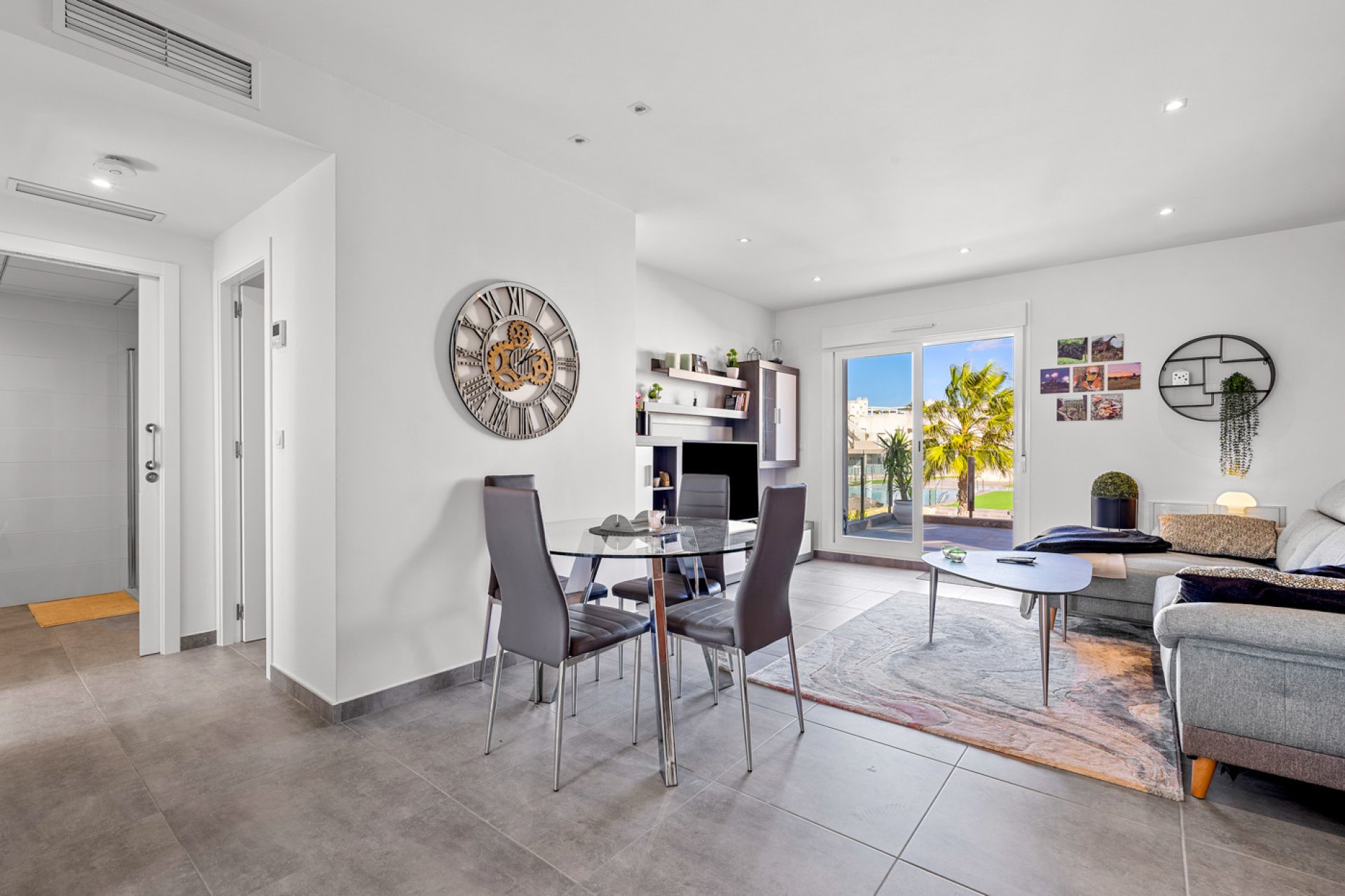 Használt Ingatlanok - Bungaló -
Torrevieja - Costa Blanca