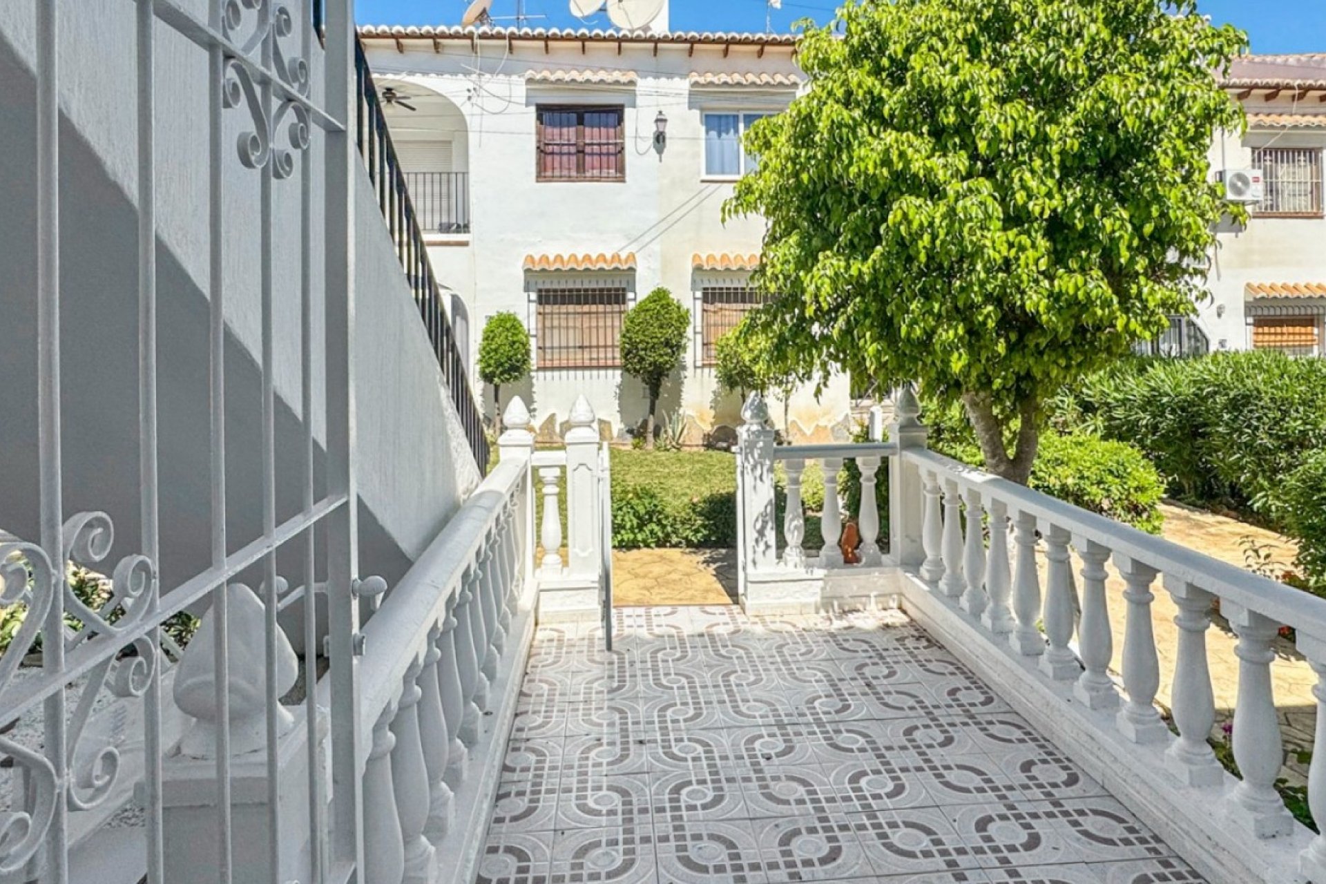 Használt Ingatlanok - Bungaló -
Torrevieja - Costa Blanca