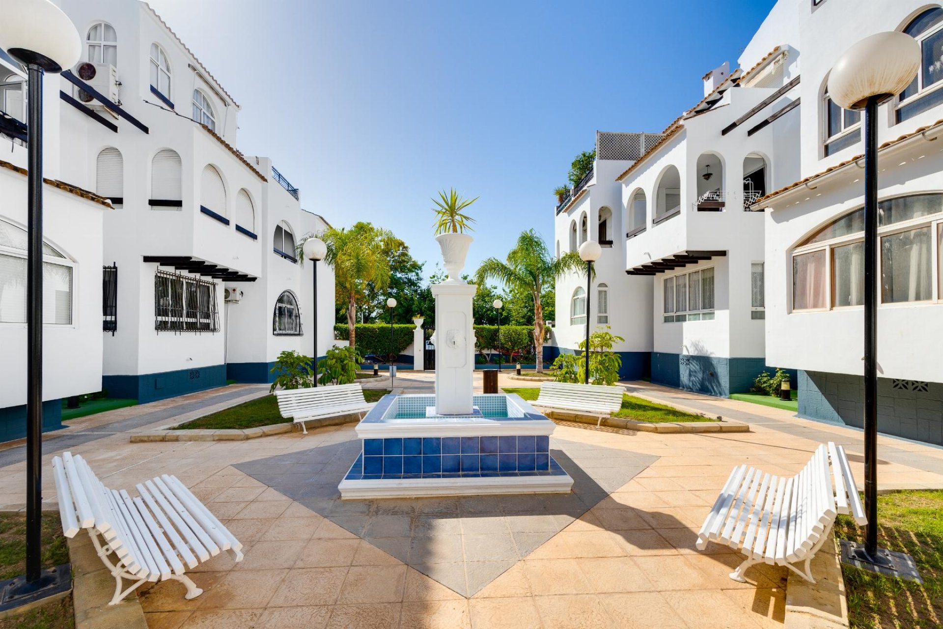 Használt Ingatlanok - Bungaló -
Torrevieja - Costa Blanca