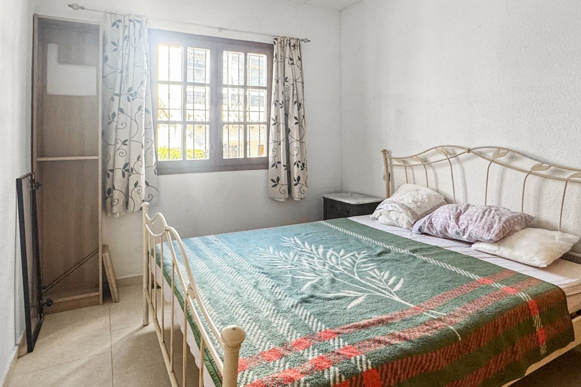 Használt Ingatlanok - Bungaló -
Torrevieja - Costa Blanca