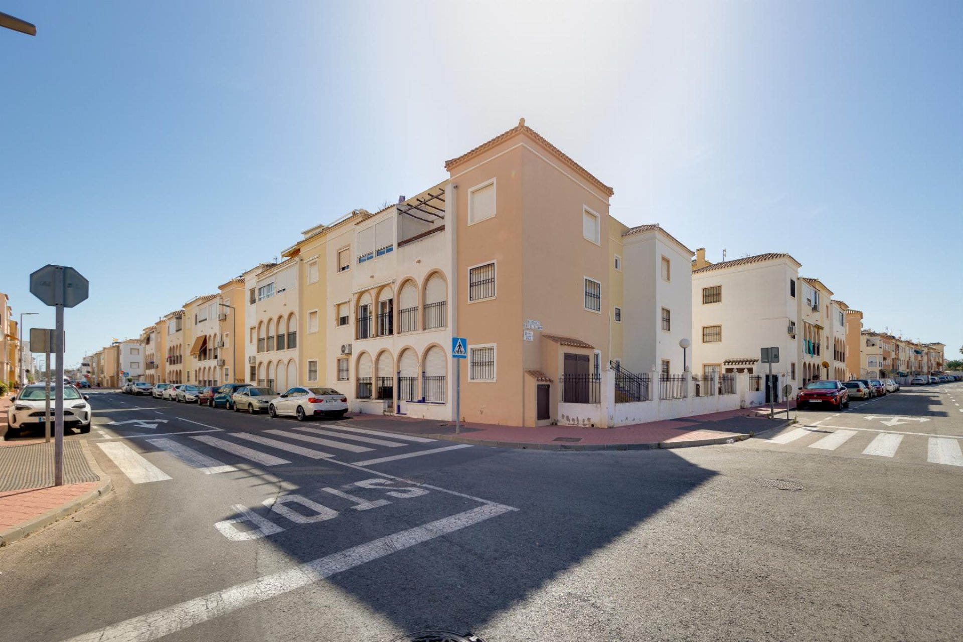 Használt Ingatlanok - Bungaló -
Torrevieja - Costa Blanca