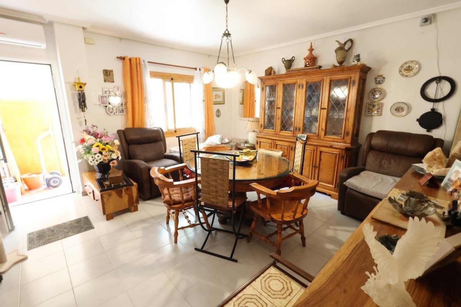 Használt Ingatlanok - Bungaló -
Torrevieja - Costa Blanca