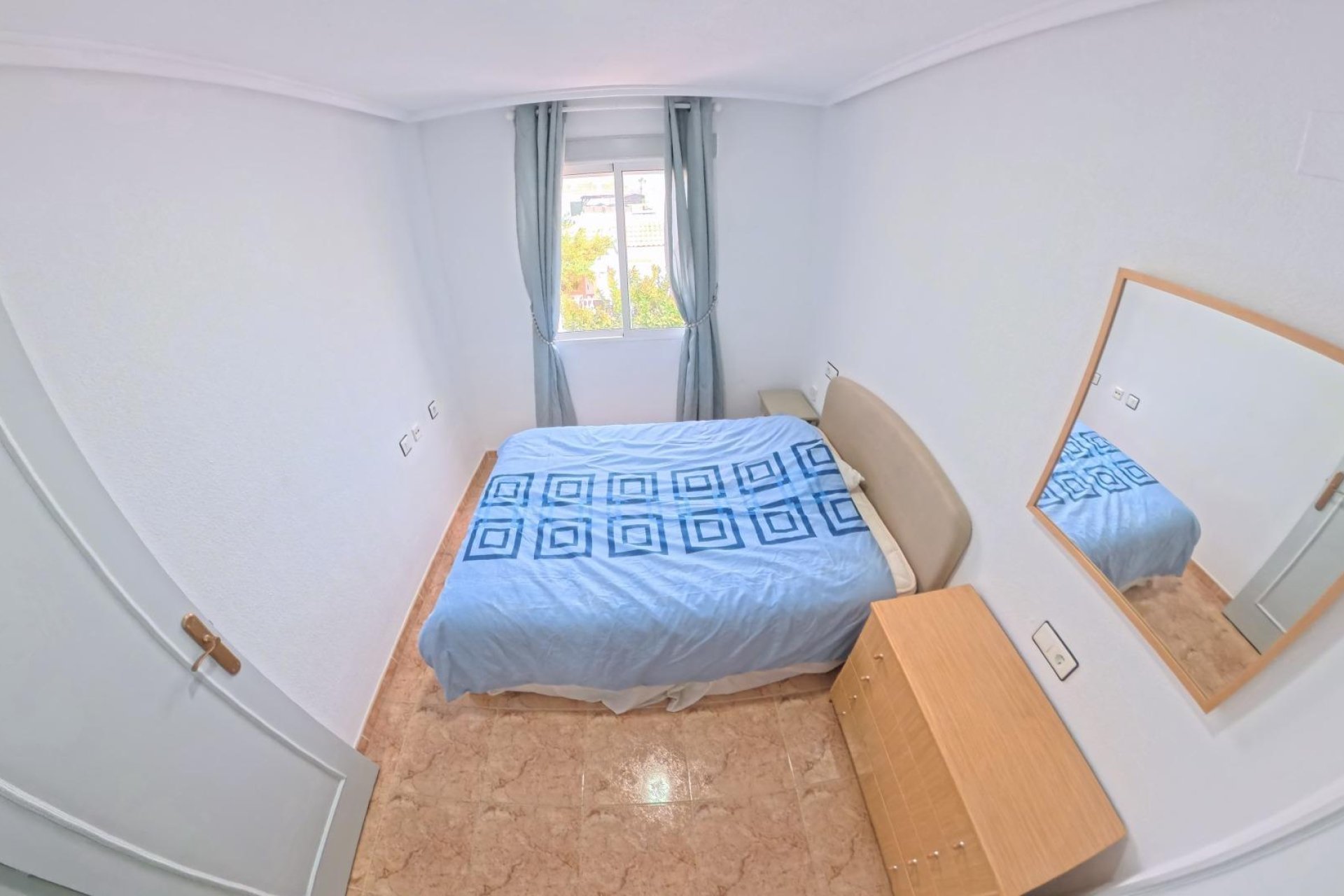 Használt Ingatlanok - Bungaló -
Torrevieja - El Limonar