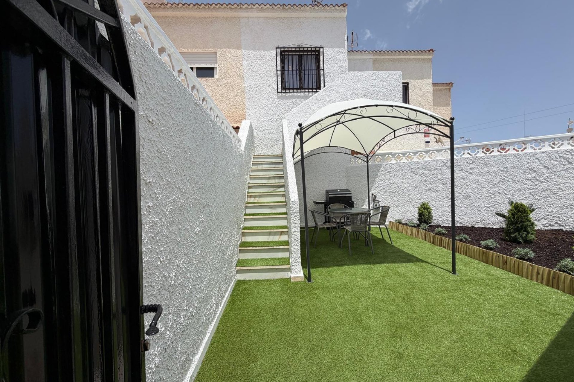 Használt Ingatlanok - Bungaló -
Torrevieja - El Limonar