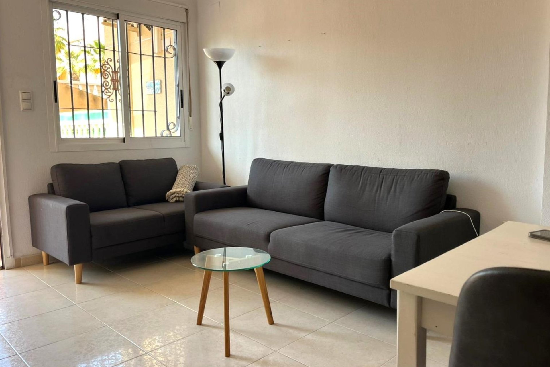Használt Ingatlanok - Bungaló -
Torrevieja - Estacion De Autobuses