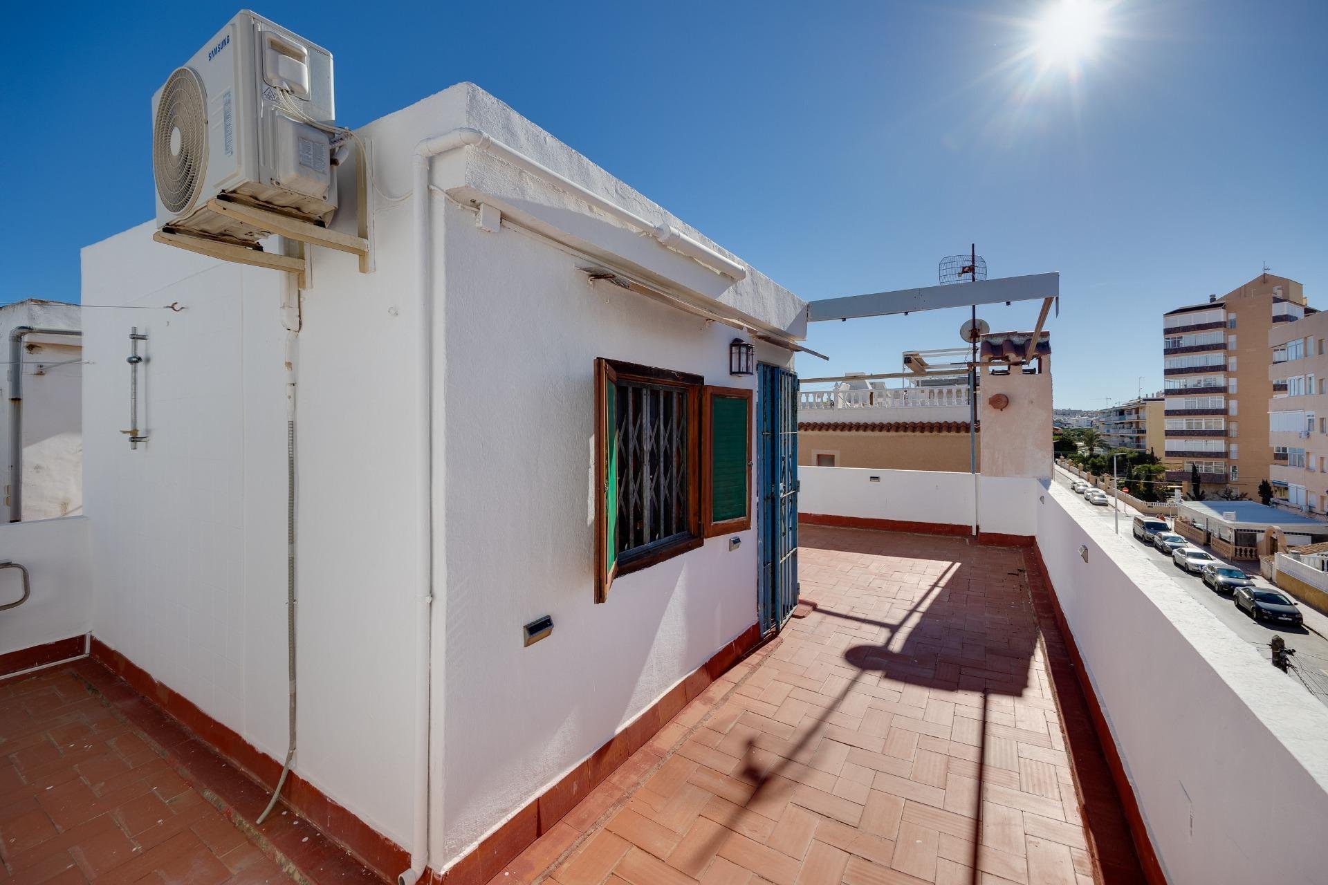 Használt Ingatlanok - Bungaló -
Torrevieja - La Mata