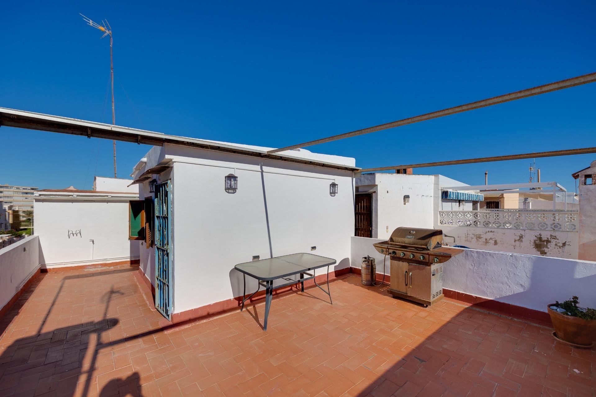 Használt Ingatlanok - Bungaló -
Torrevieja - La Mata