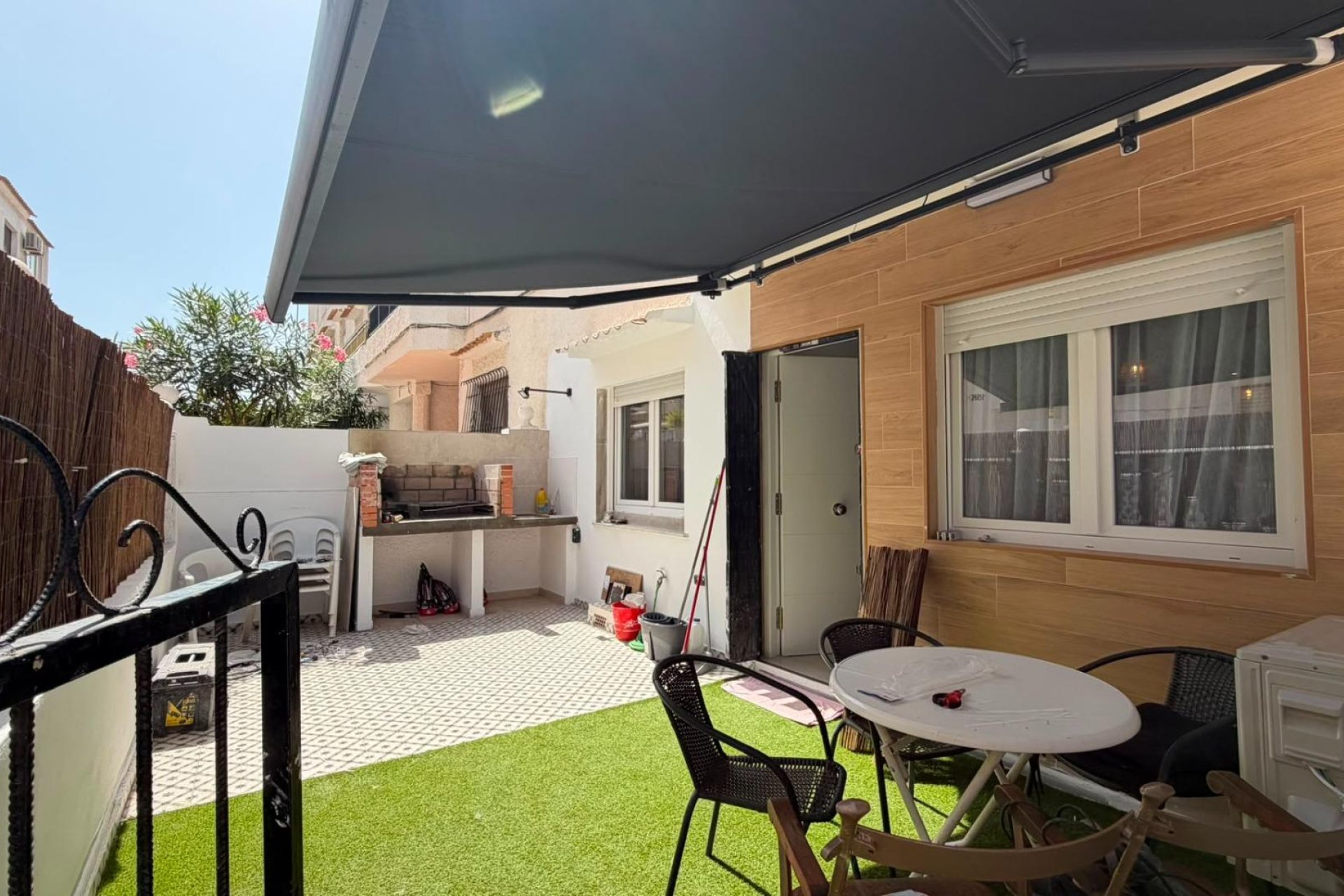 Használt Ingatlanok - Bungaló -
Torrevieja - La Veleta