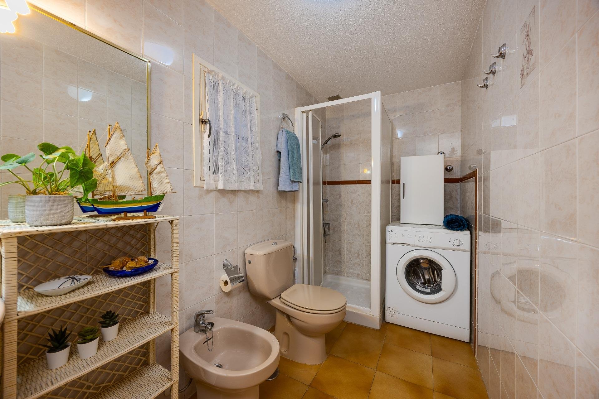 Használt Ingatlanok - Bungaló -
Torrevieja - Los Balcones