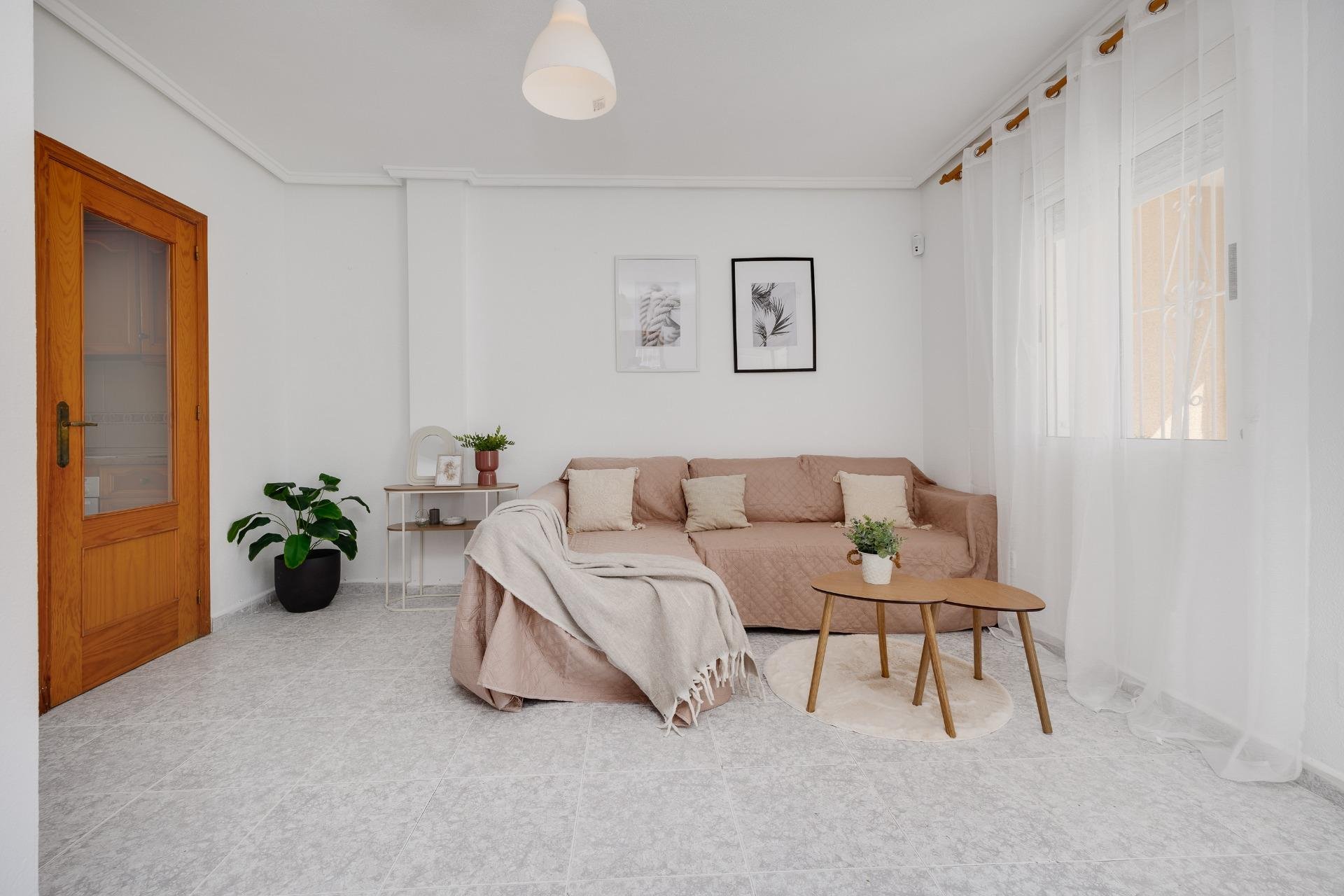 Használt Ingatlanok - Bungaló -
Torrevieja - Los Frutales